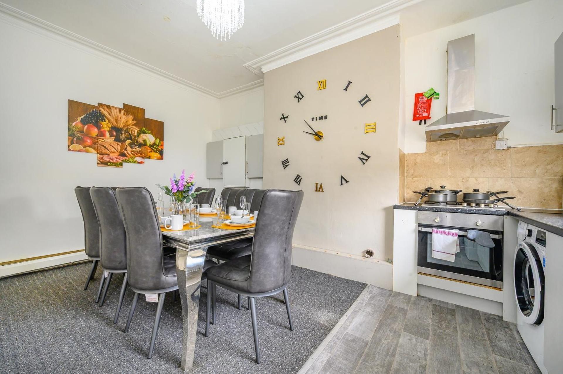 Double Room with Shared Bathroom