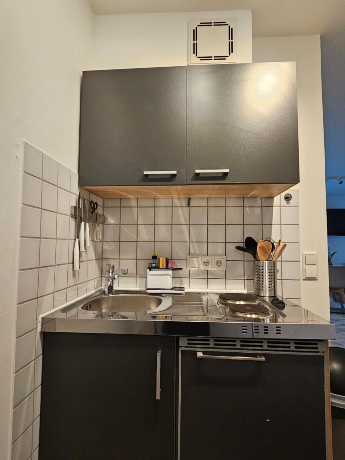 One-Bedroom Apartment with Balcony