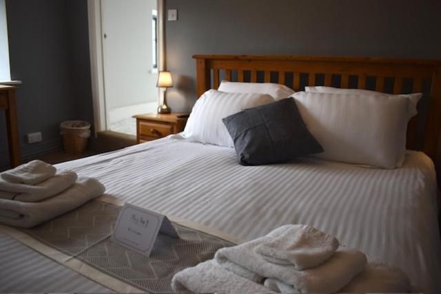 Deluxe Double Room with Bath