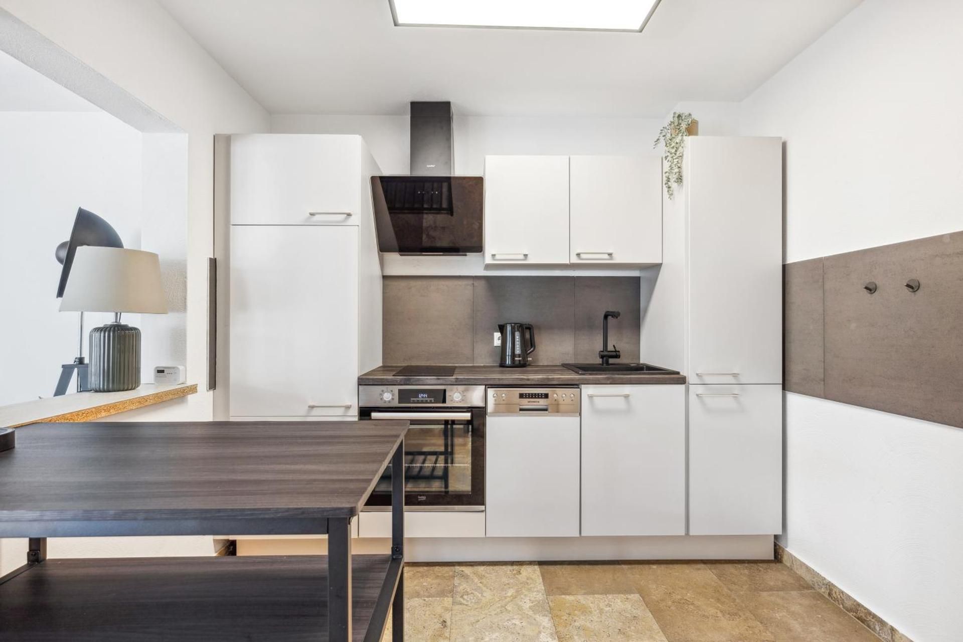 One-Bedroom Apartment with Terrace