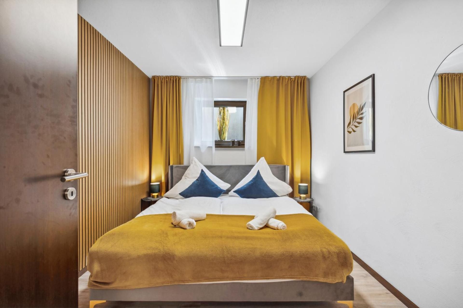 One-Bedroom Apartment with Terrace