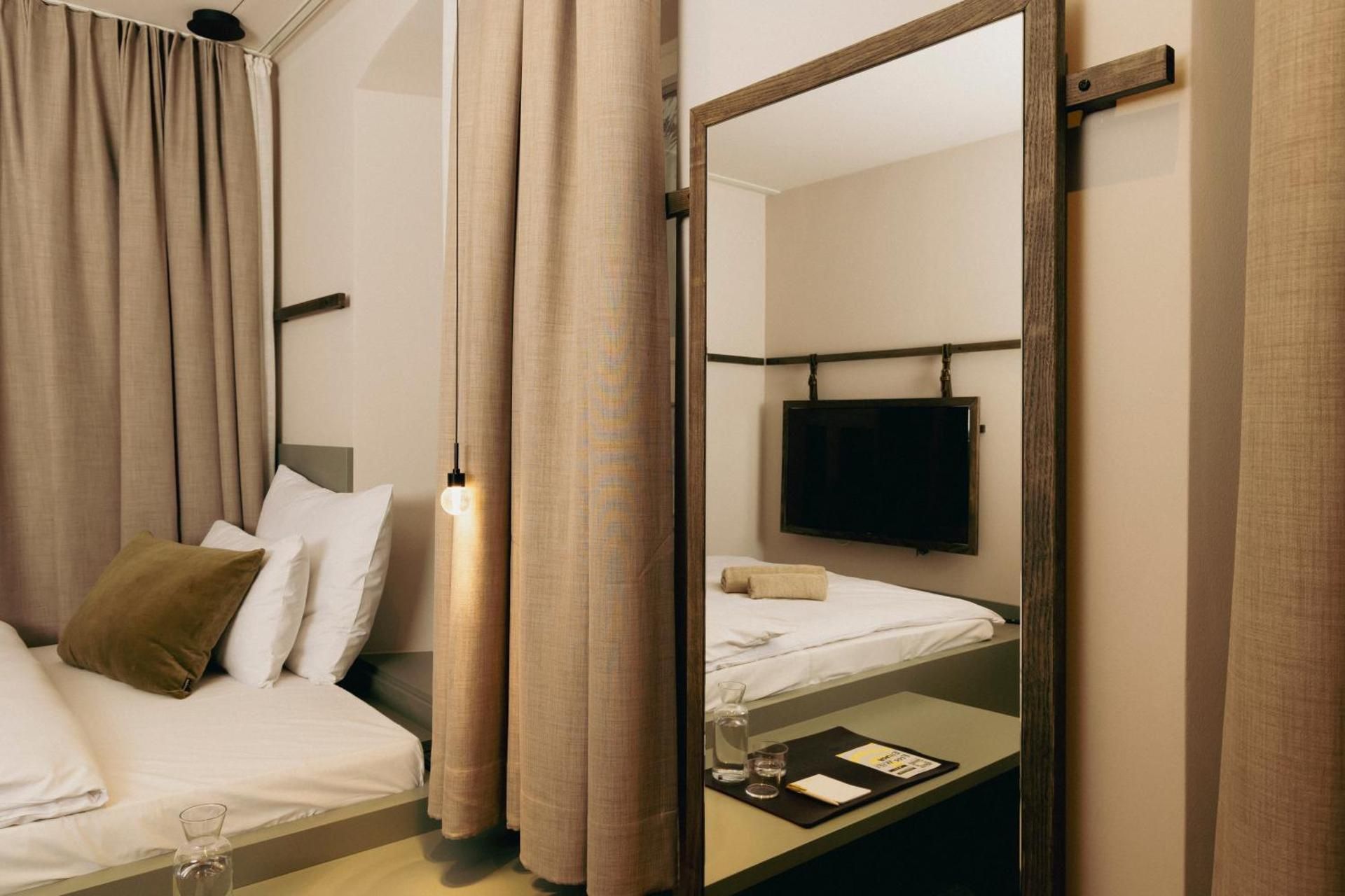 'Cozy City Room 1+1'