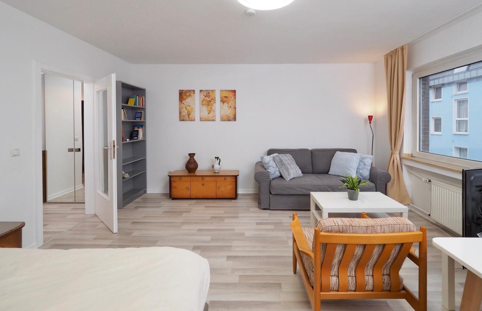 One-Bedroom Apartment