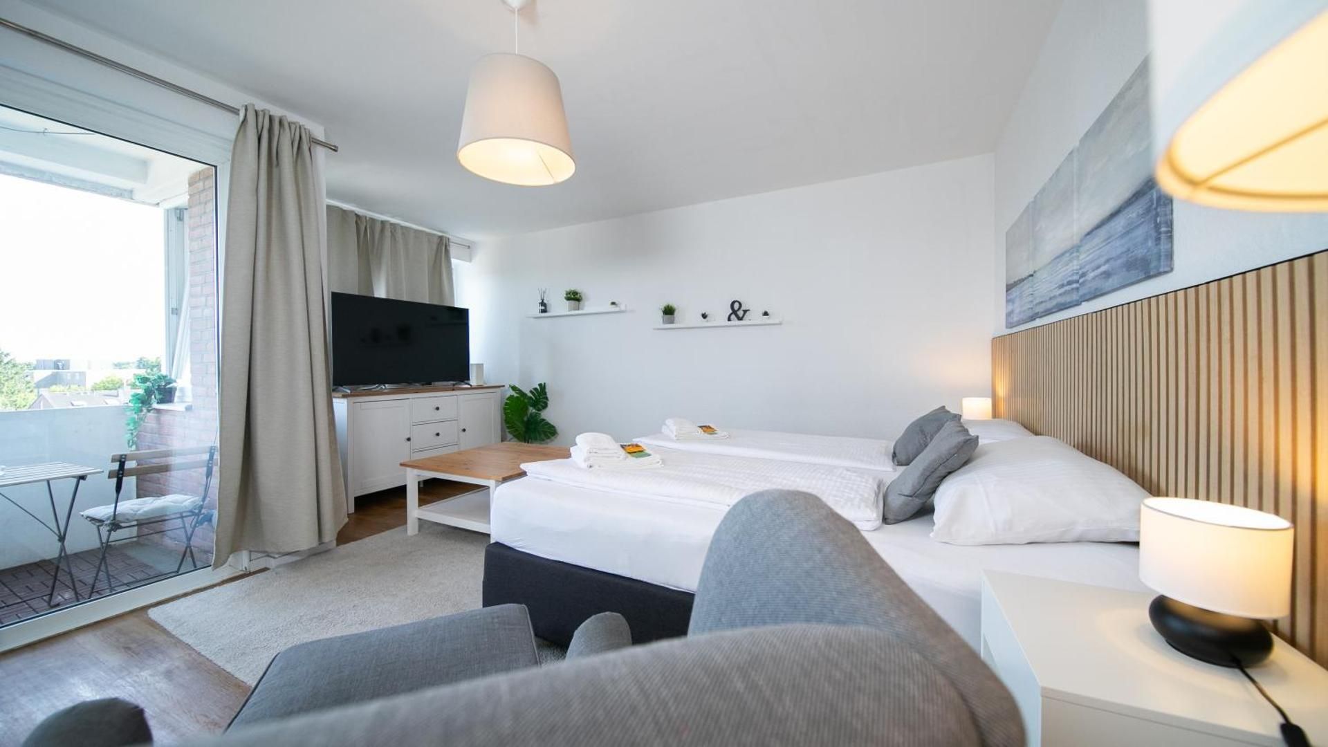 Apartment with Balcony