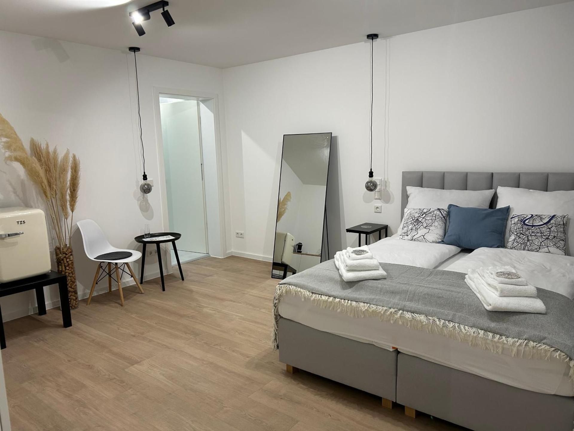 Large Double Room