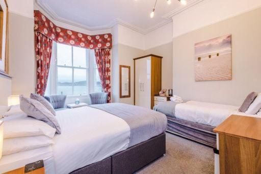 Deluxe Double or Twin Room Sea View