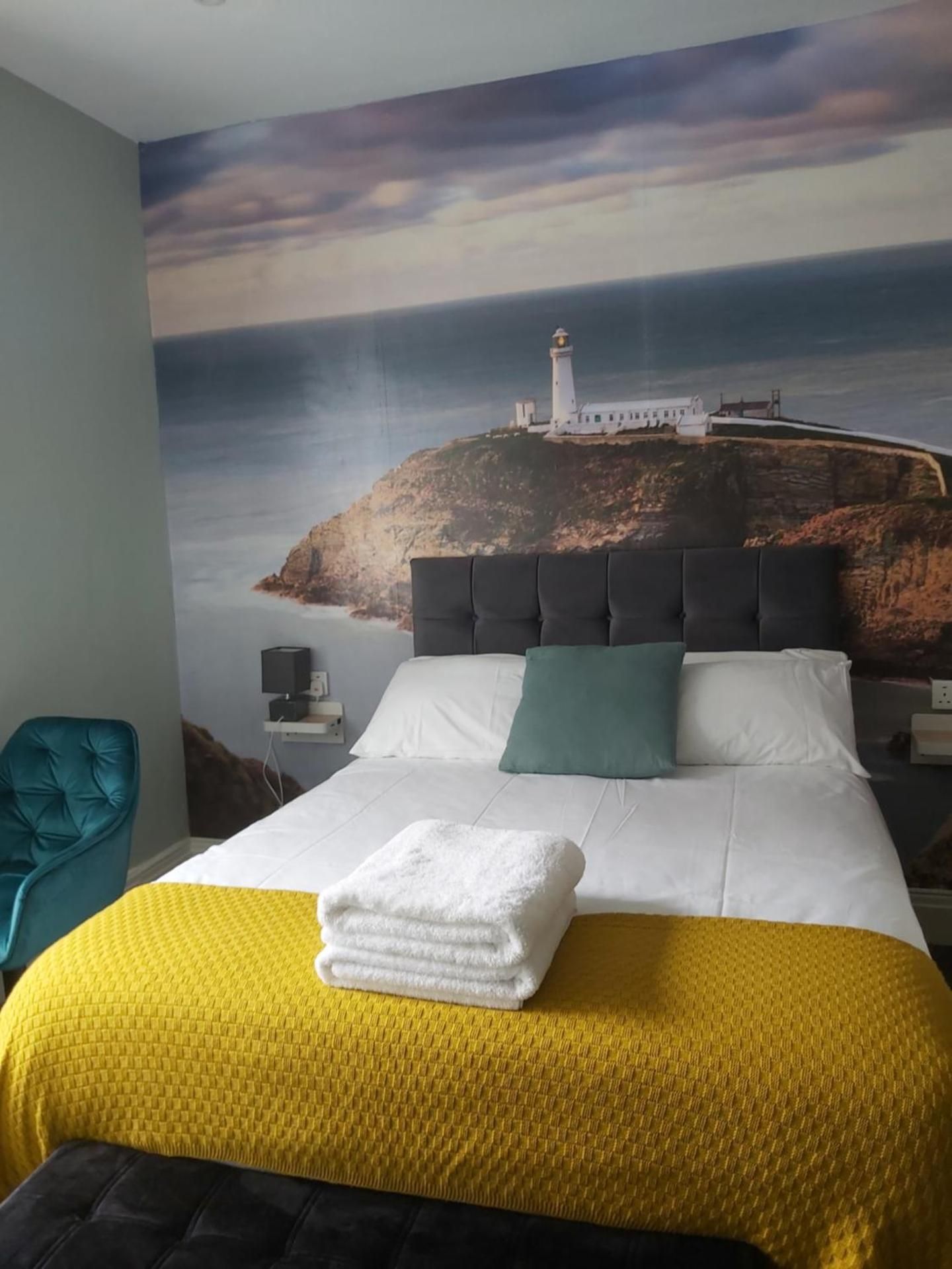 Deluxe Queen Room