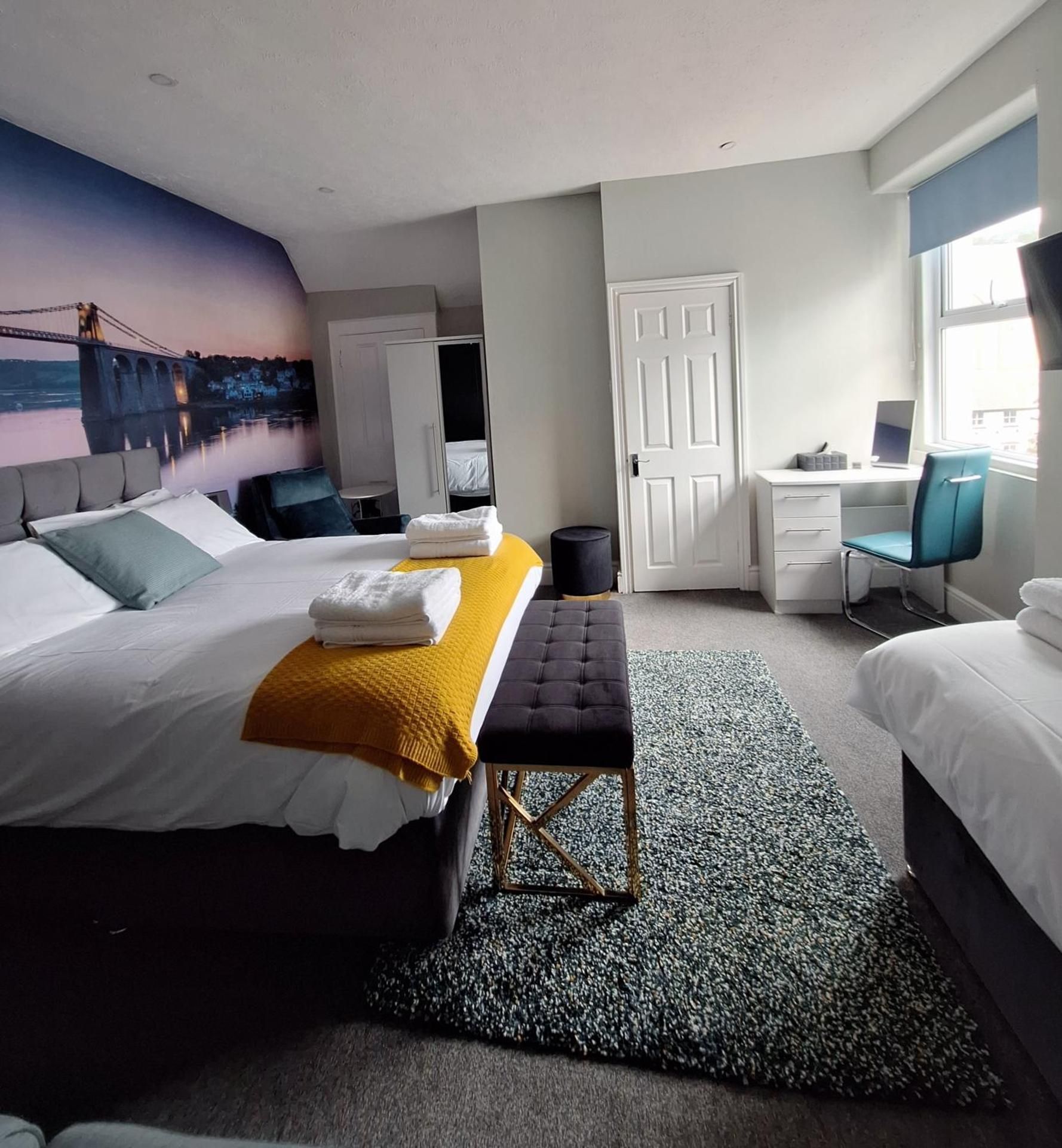 Deluxe King Room