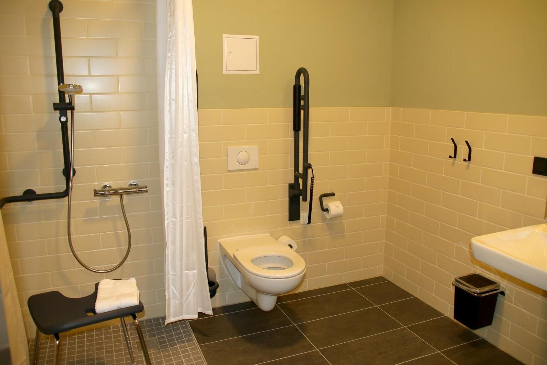 Family Room - Disability Access