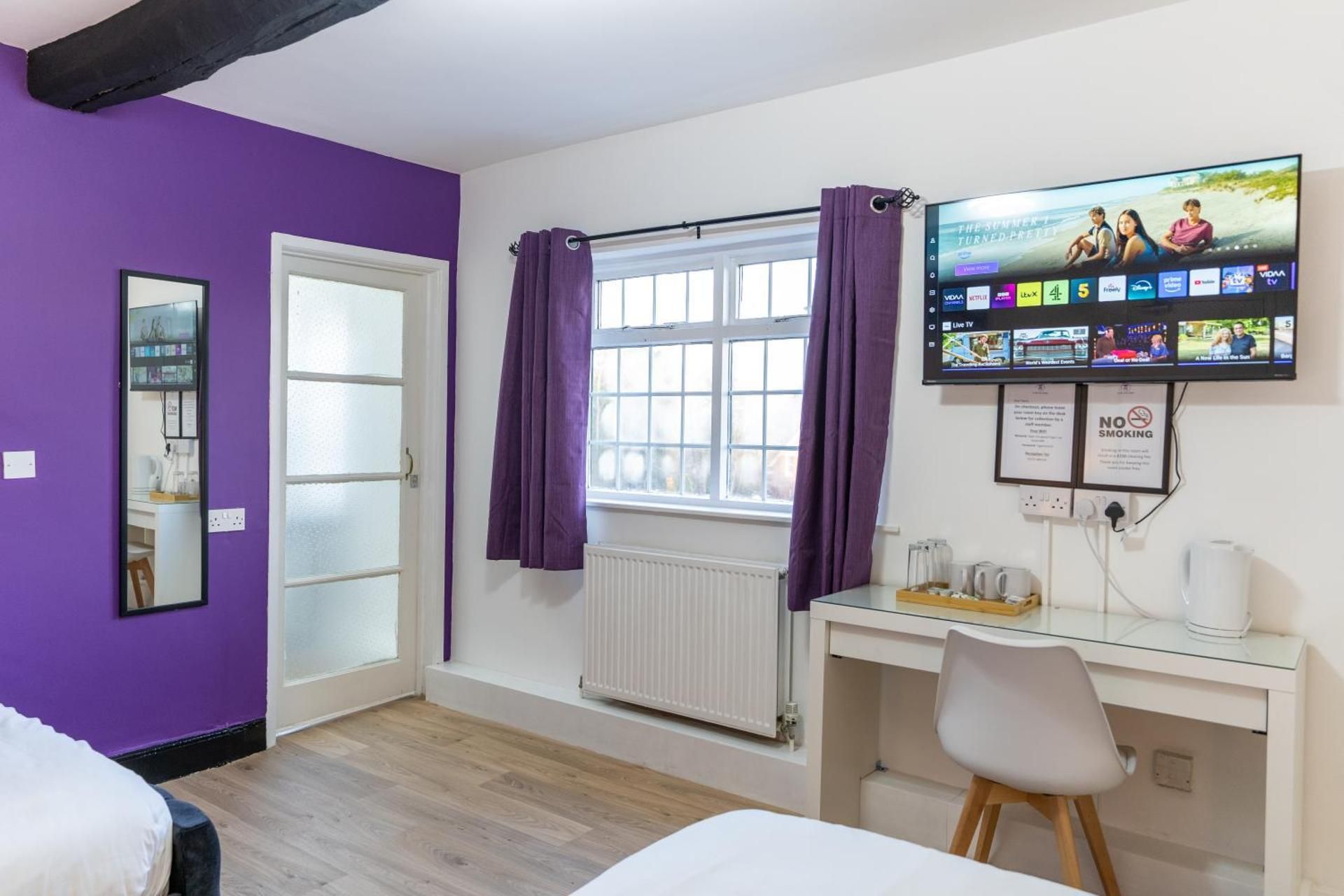 Triple Room with Private Bathroom