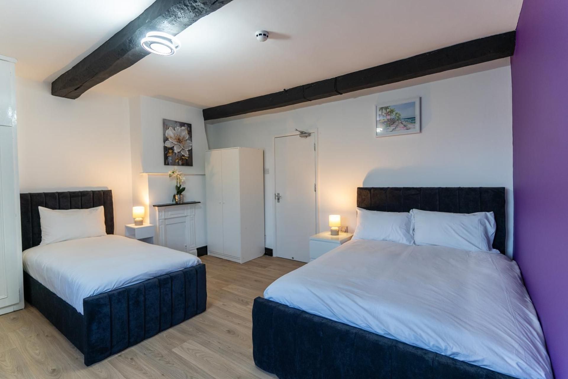 Triple Room with Private Bathroom