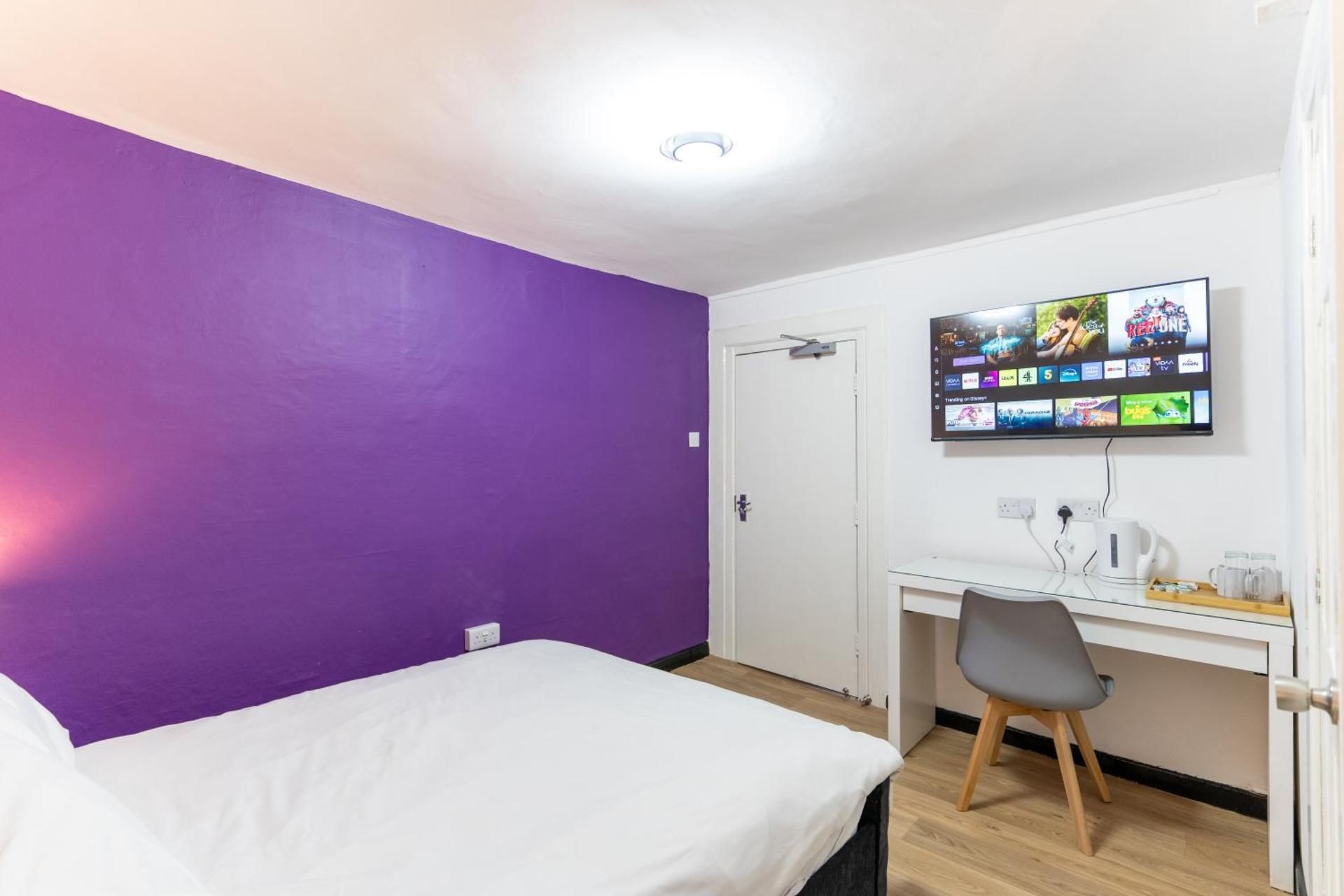 Double Room with Private Bathroom
