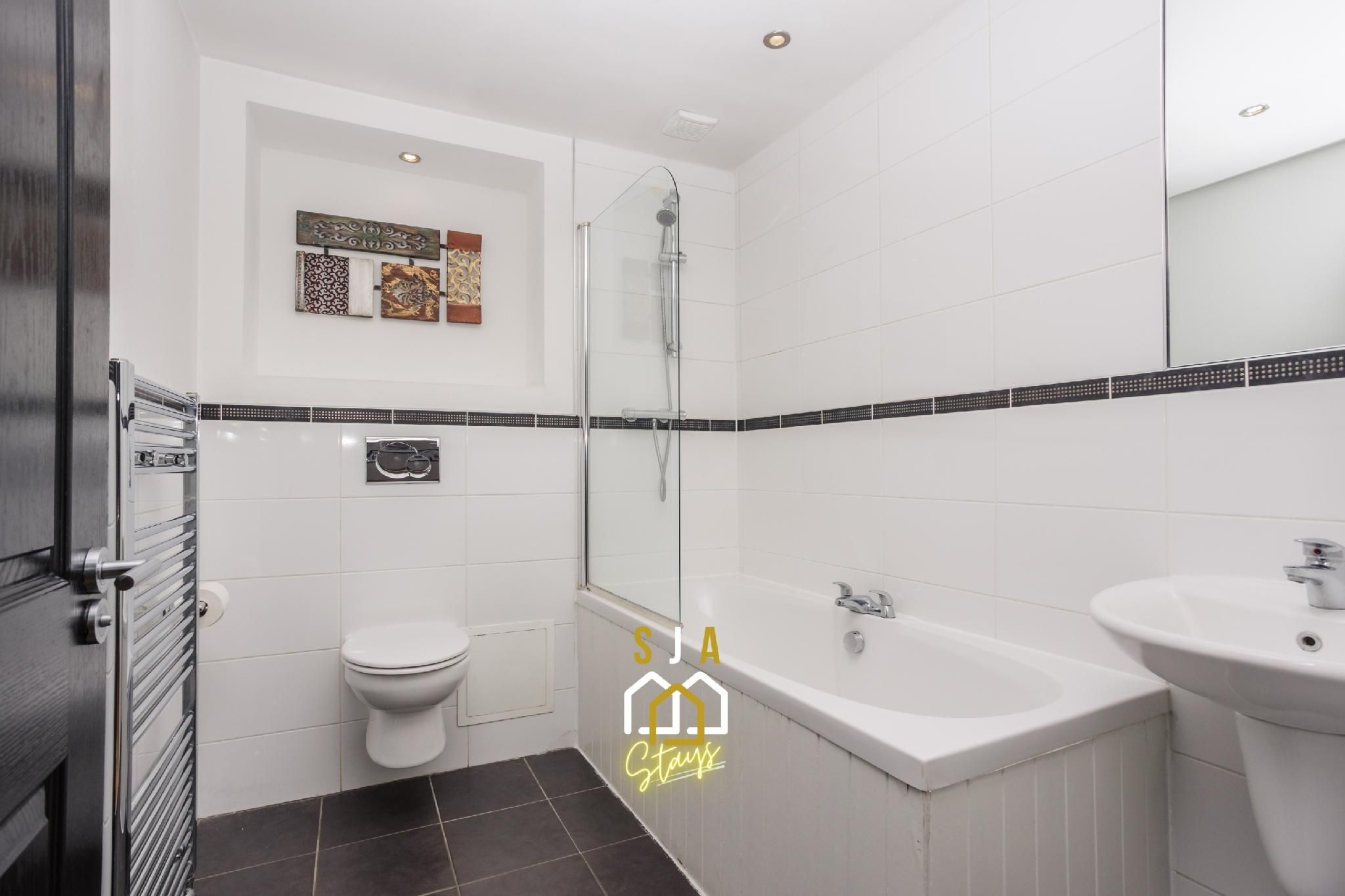 Dee Retreat - Flat A