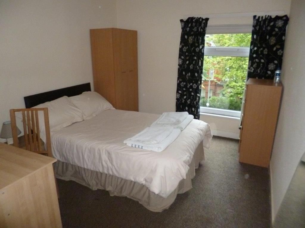 Large Single Room