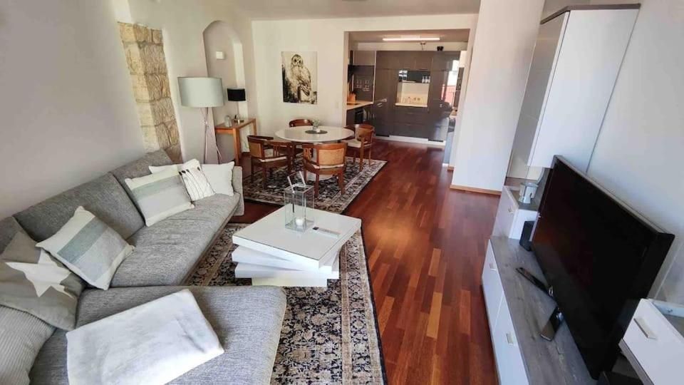 Deluxe One-Bedroom Apartment with Garden View