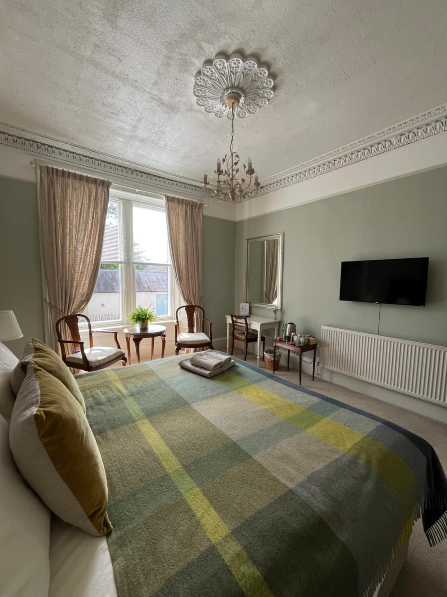 Double Room with Shared Bathroom