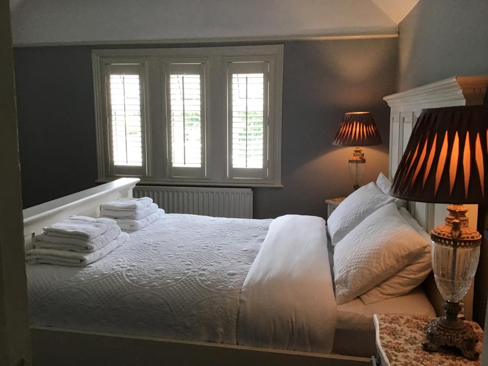Standard King Room