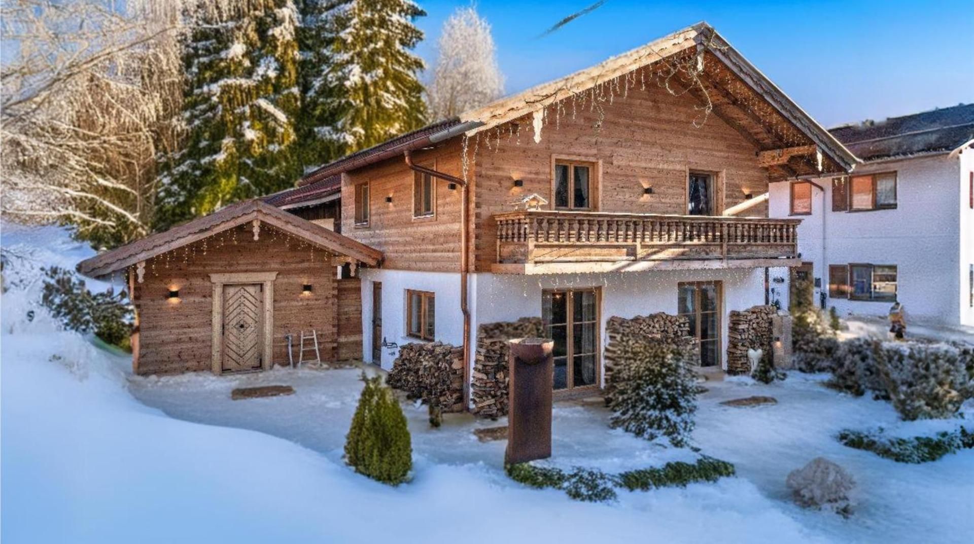Superior Chalet