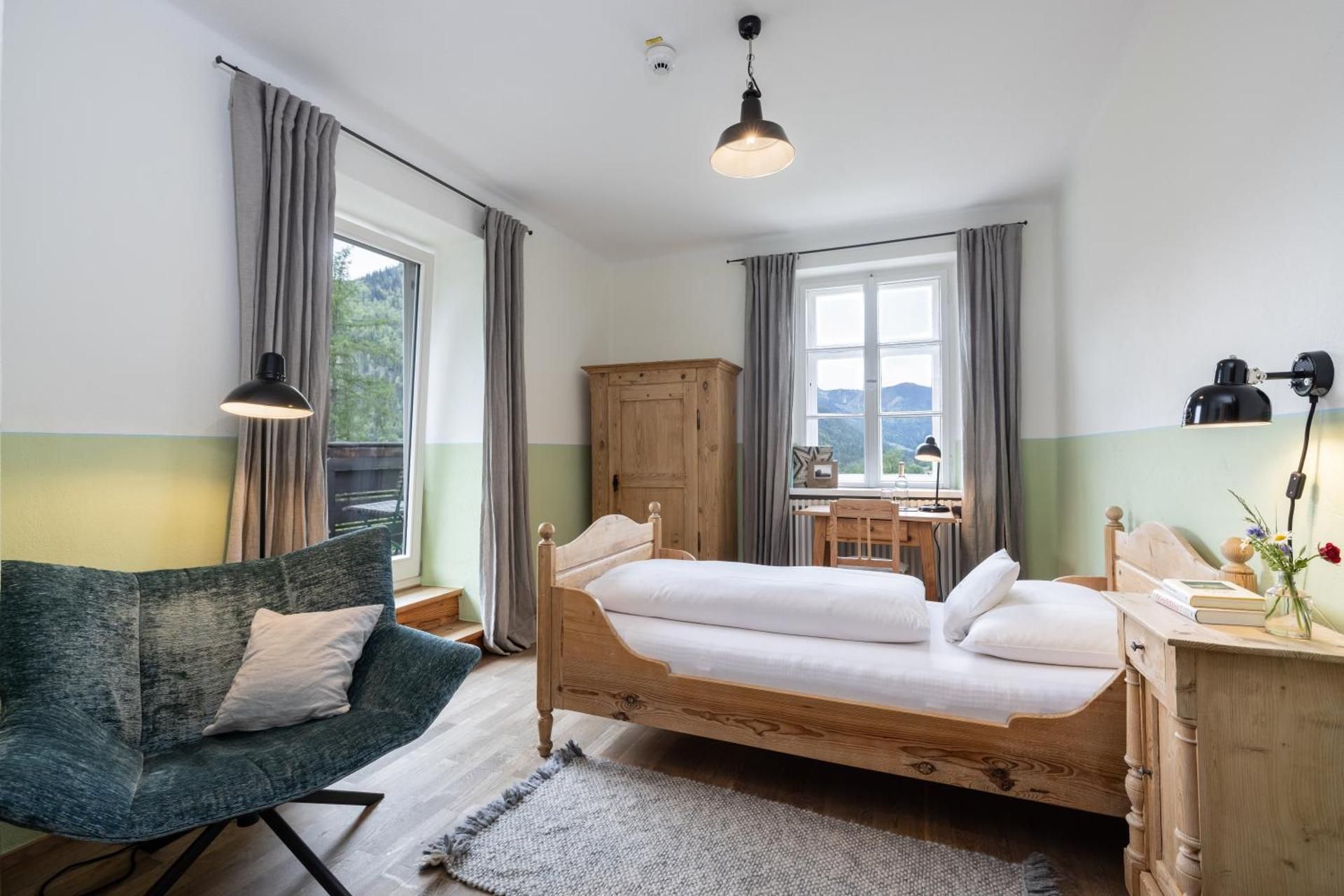 Single Room with Balcony