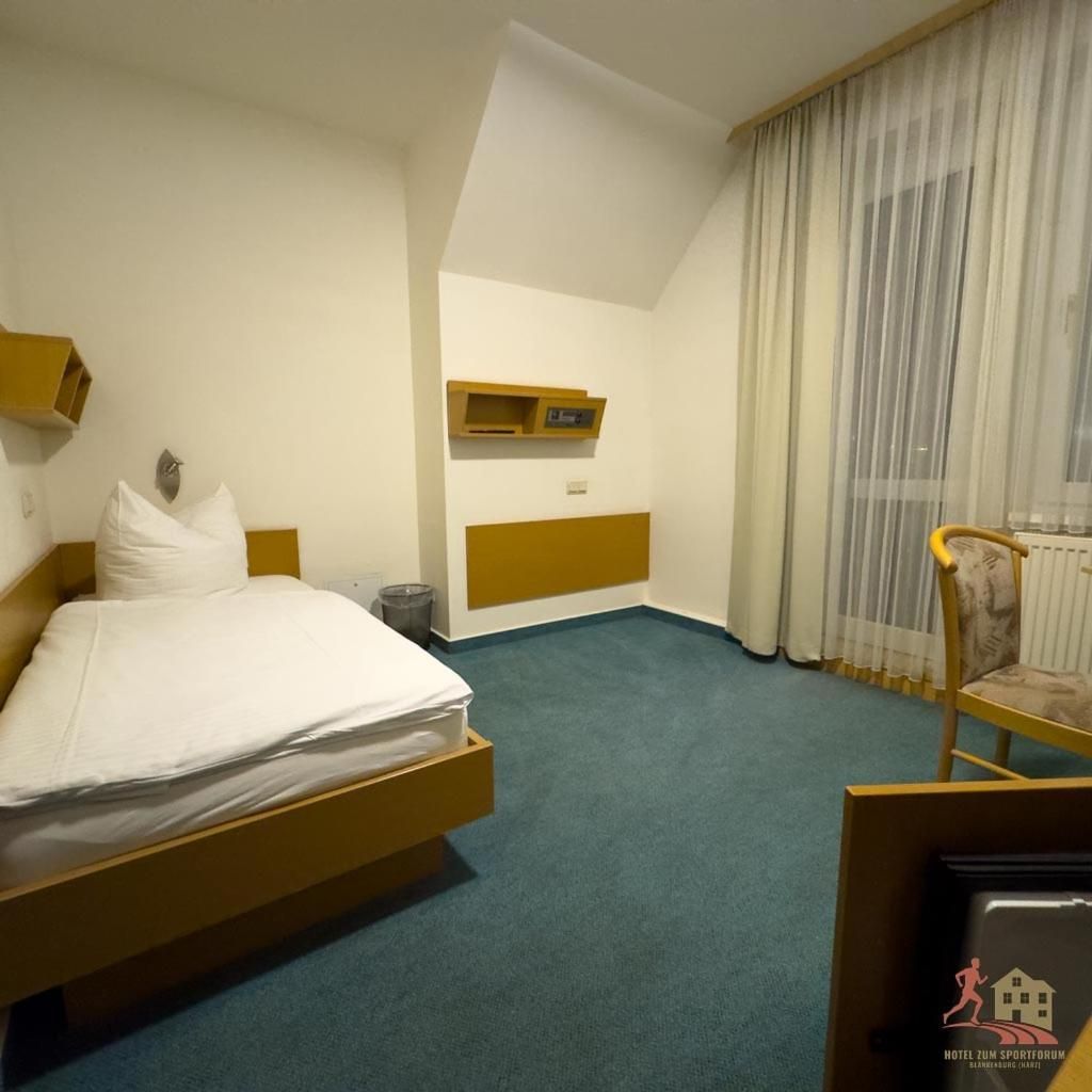 Single Room with Terrace
