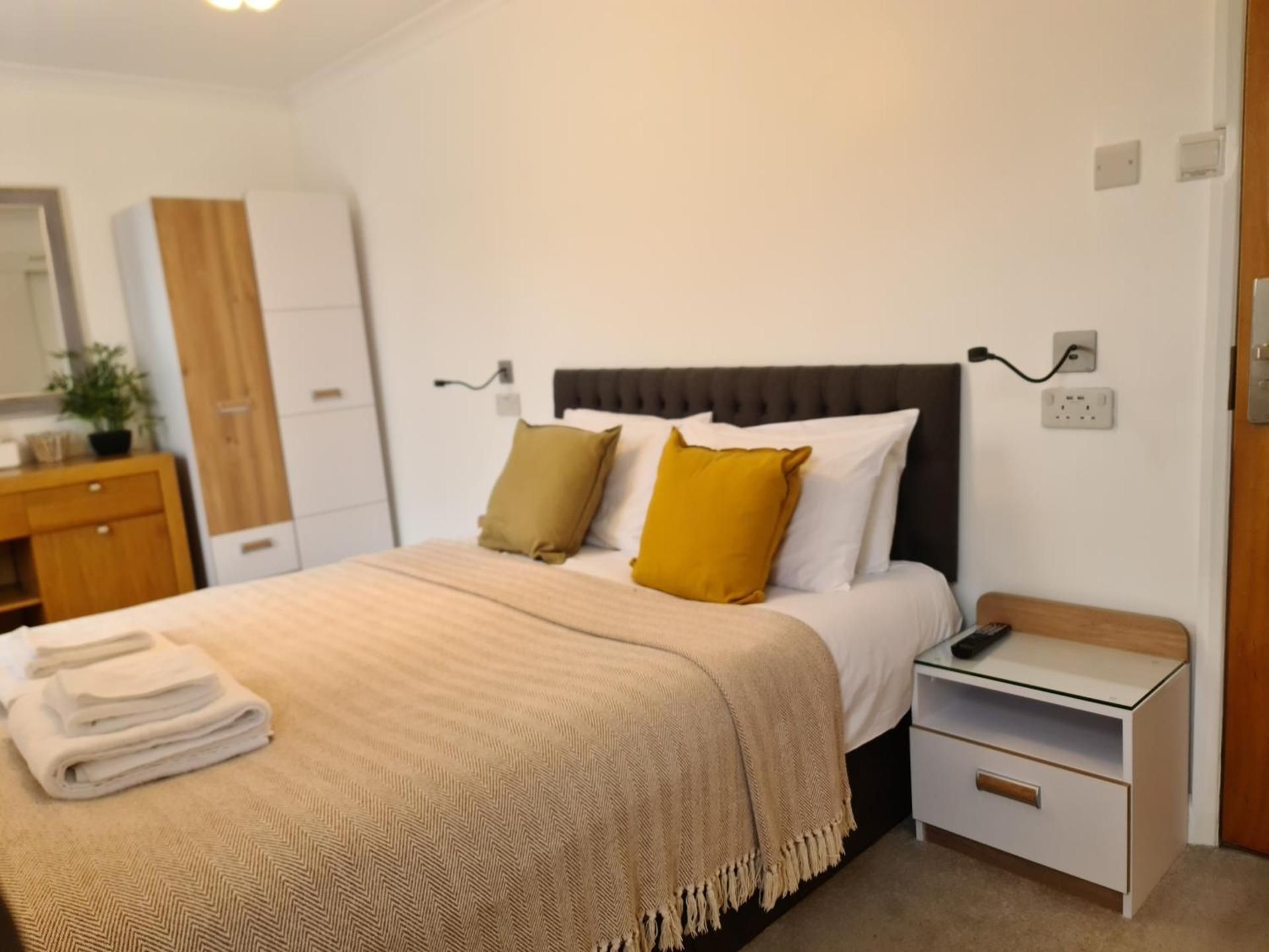 Classic Double Room