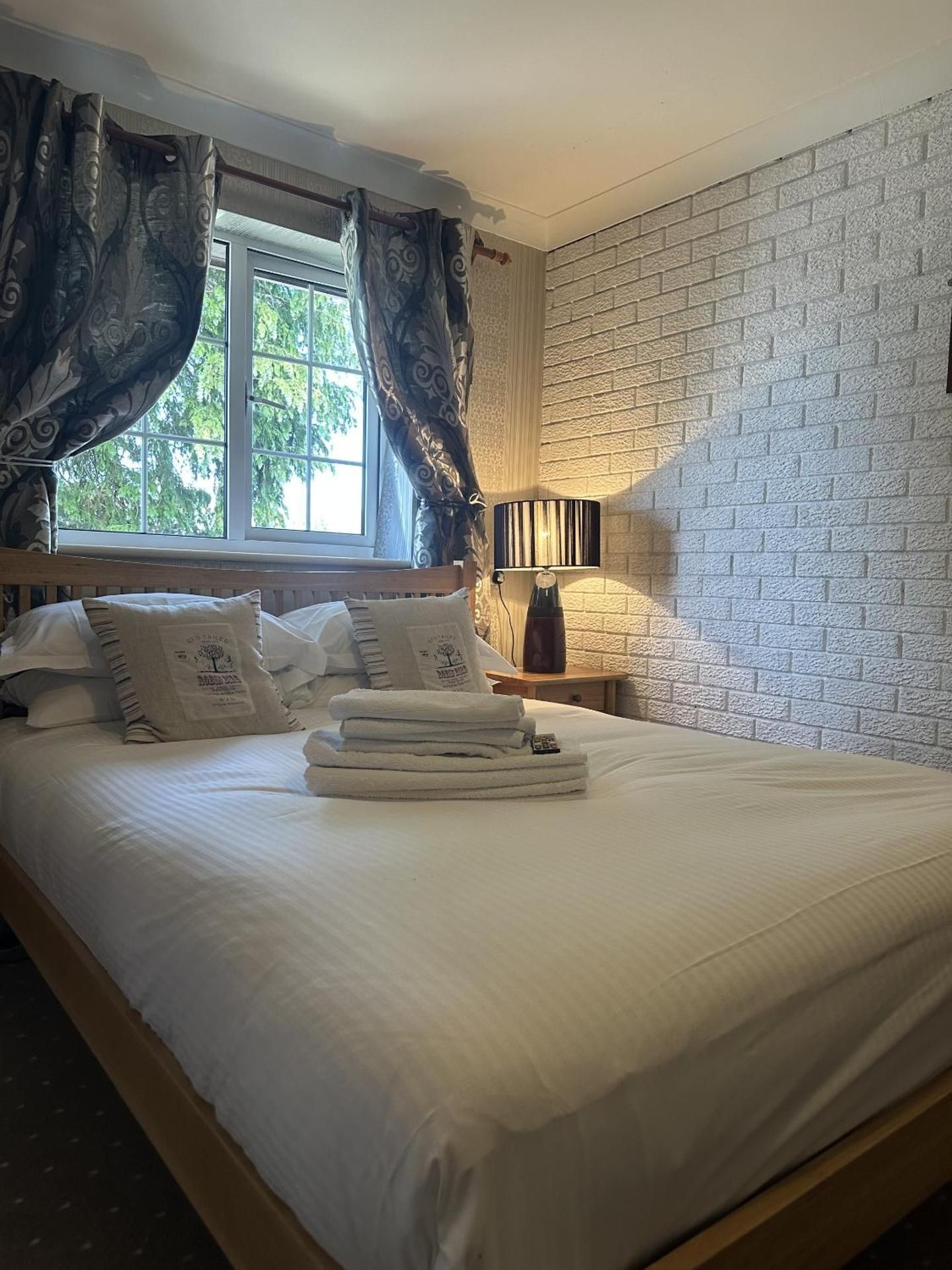 The Crooked Inn Family Room