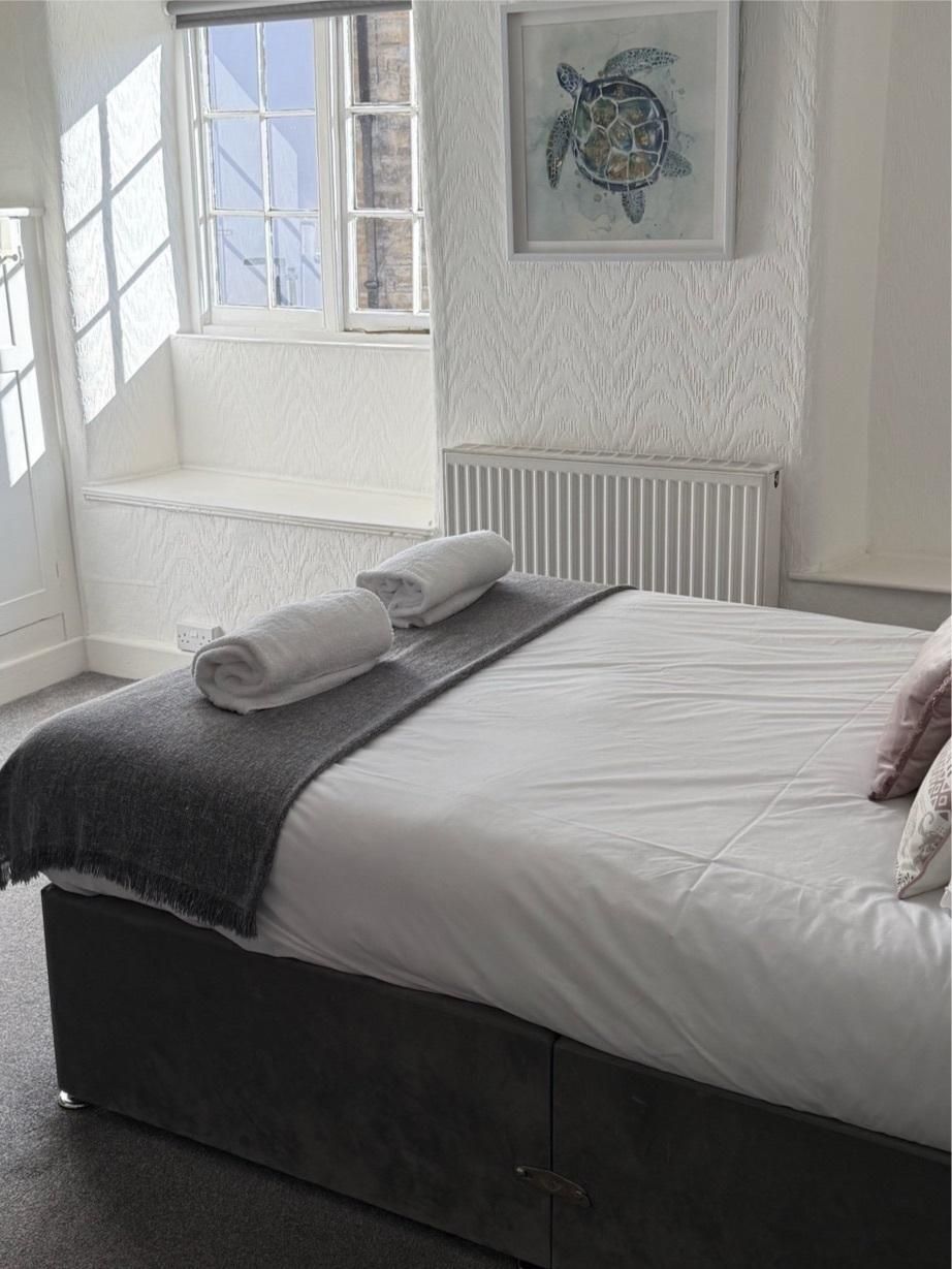 Double room-Deluxe-Private Bathroom