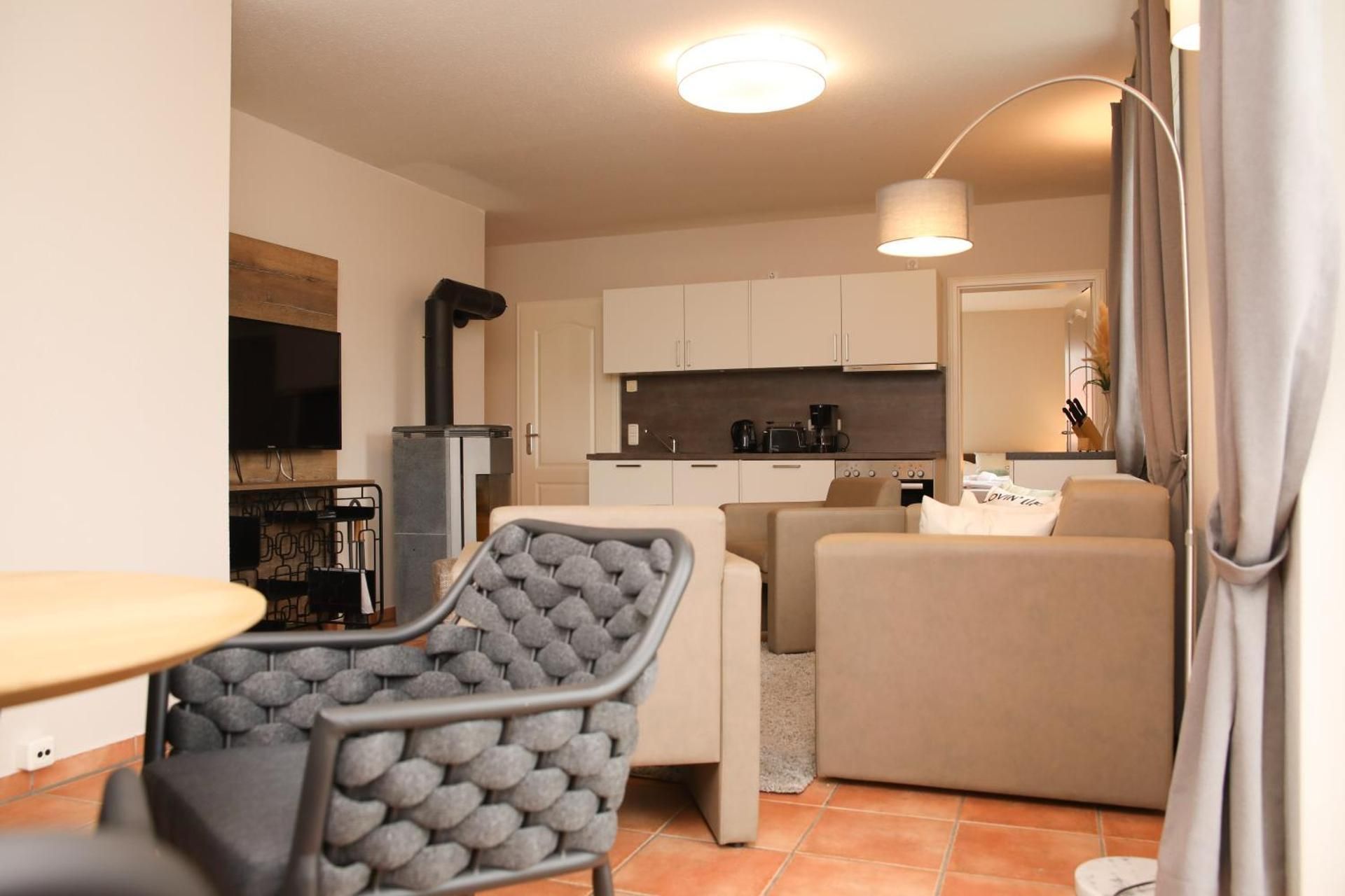 One-Bedroom Apartment with Balcony