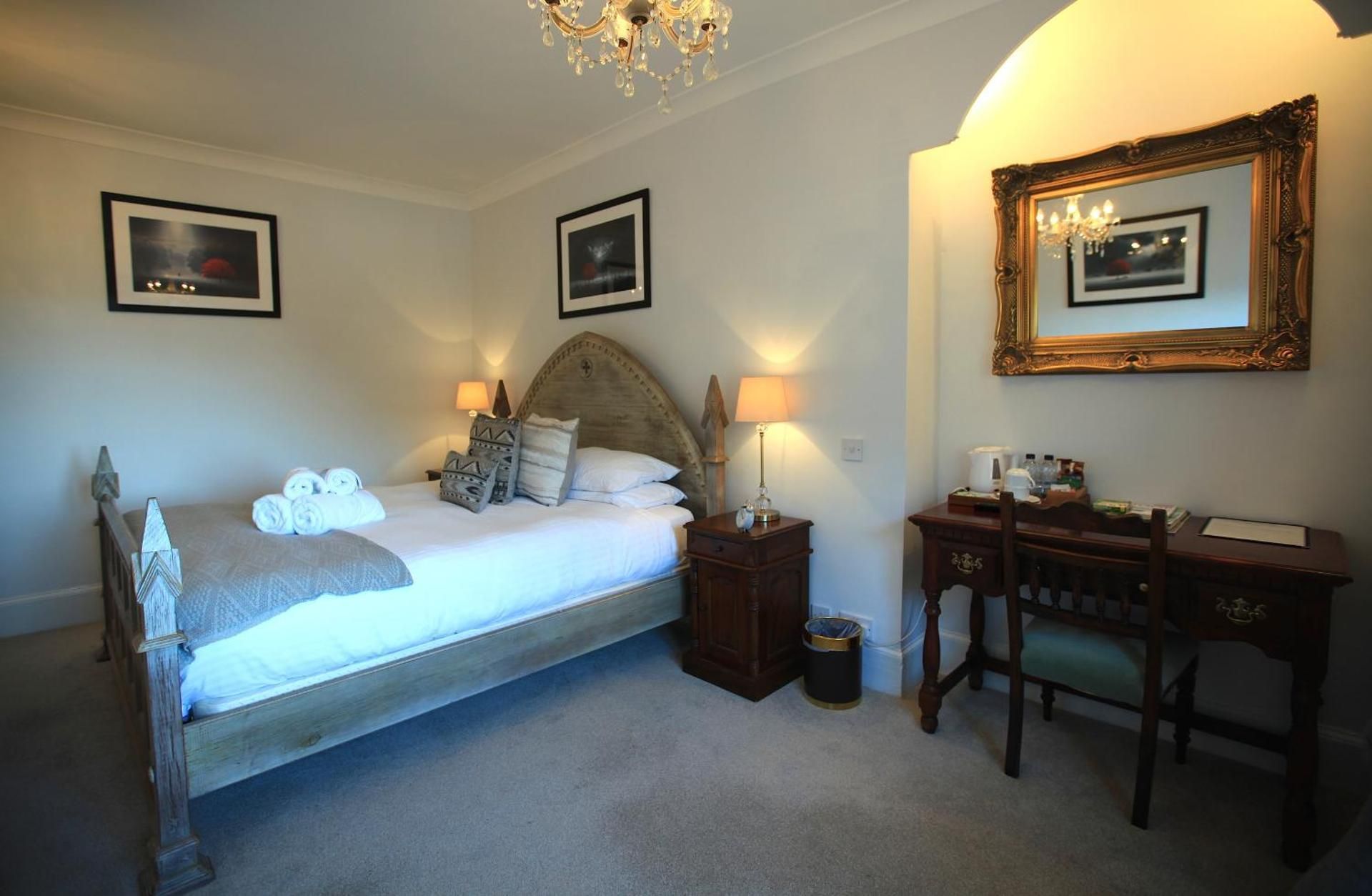 Superior King Room