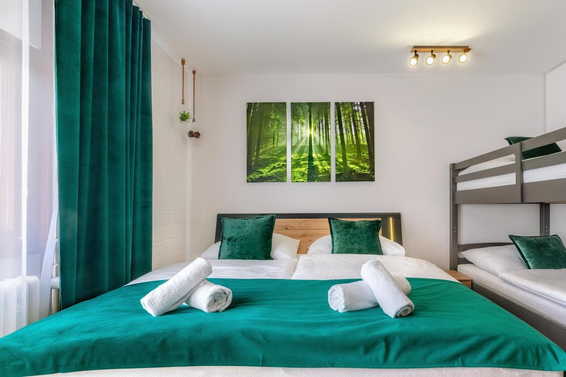 One-Bedroom Apartment