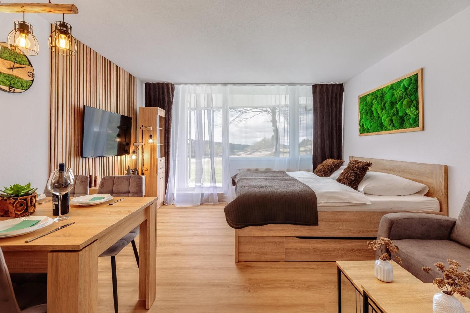 Suite with Garden View