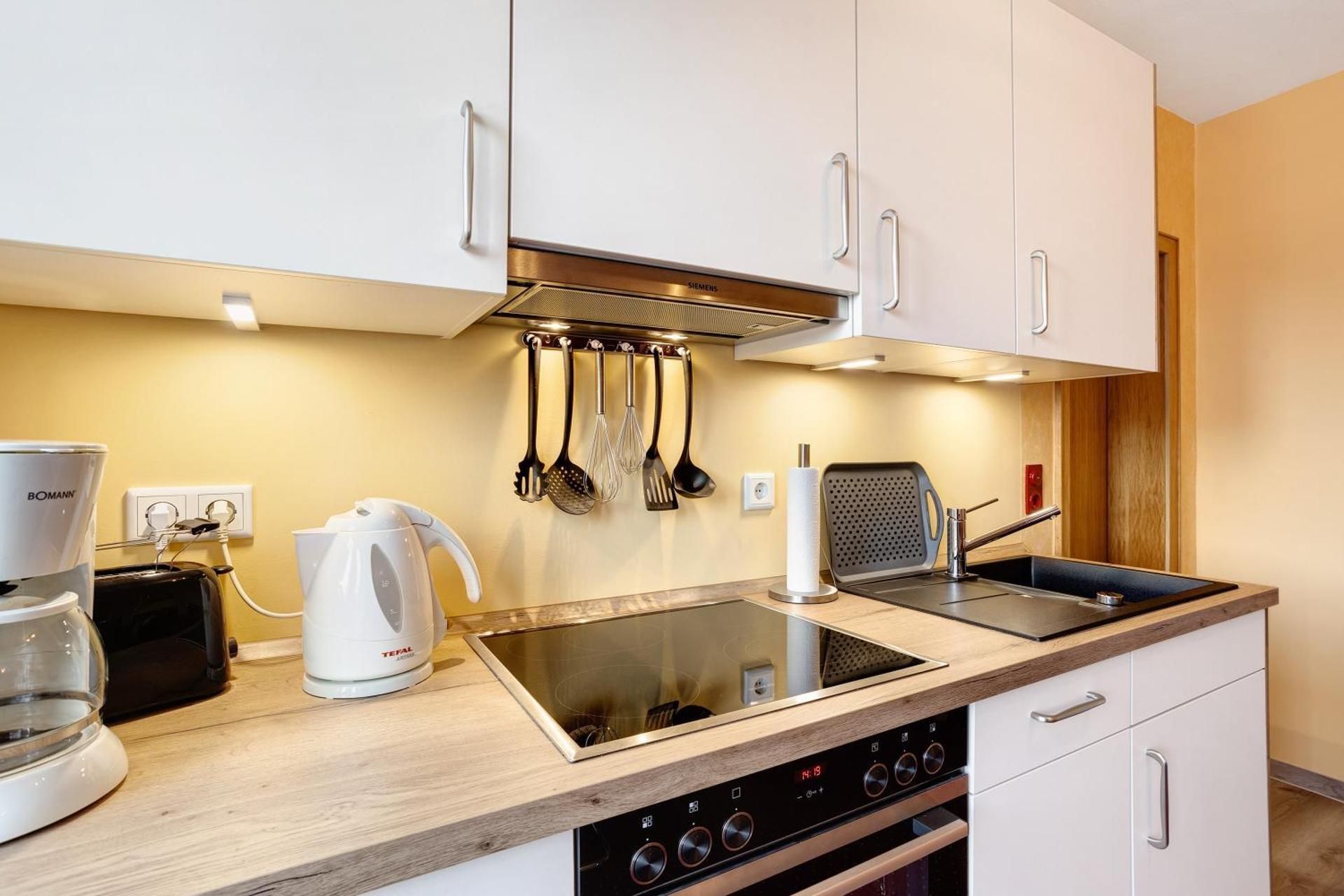 Superior One-Bedroom Apartment