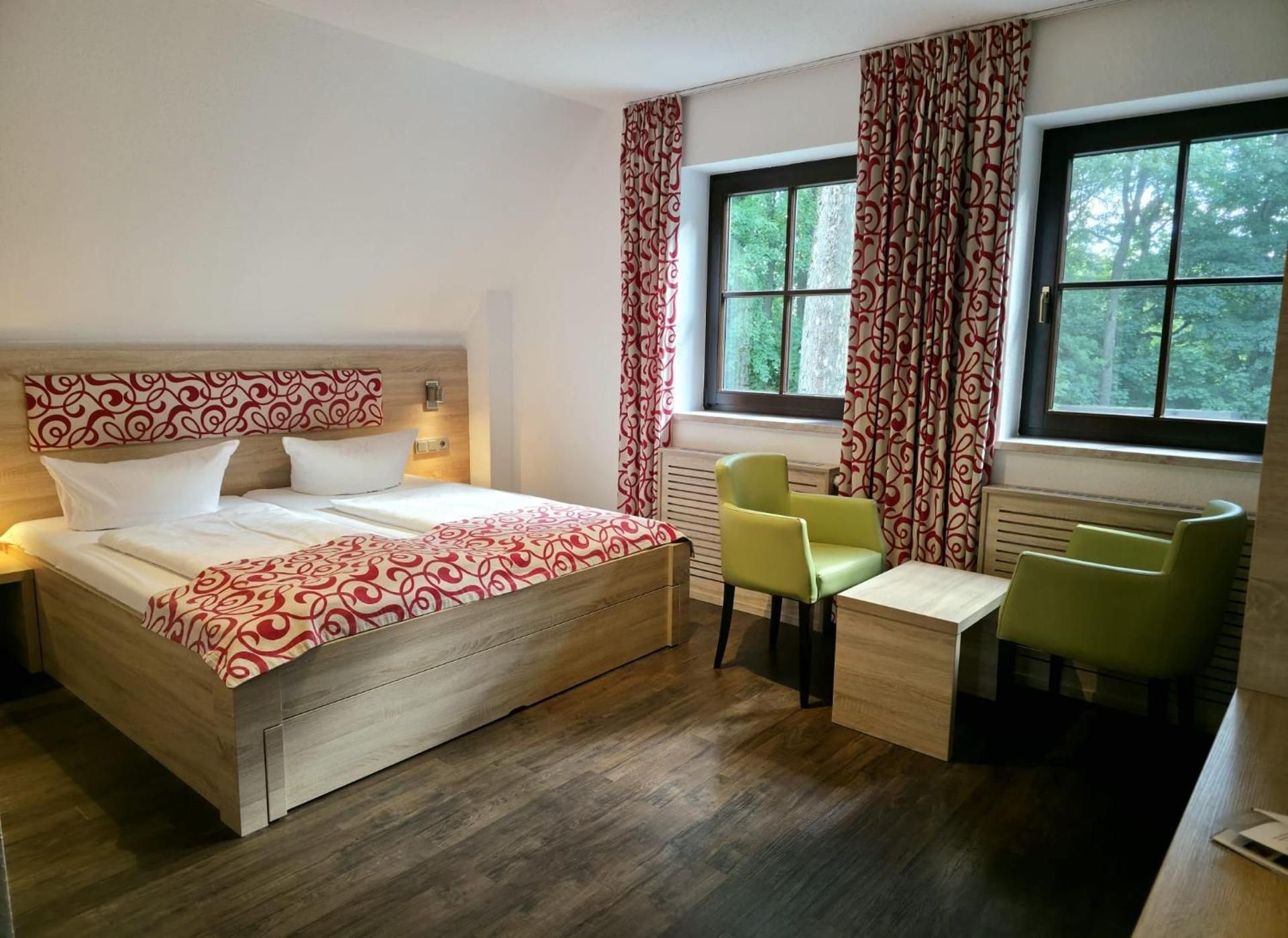 Deluxe Single Room