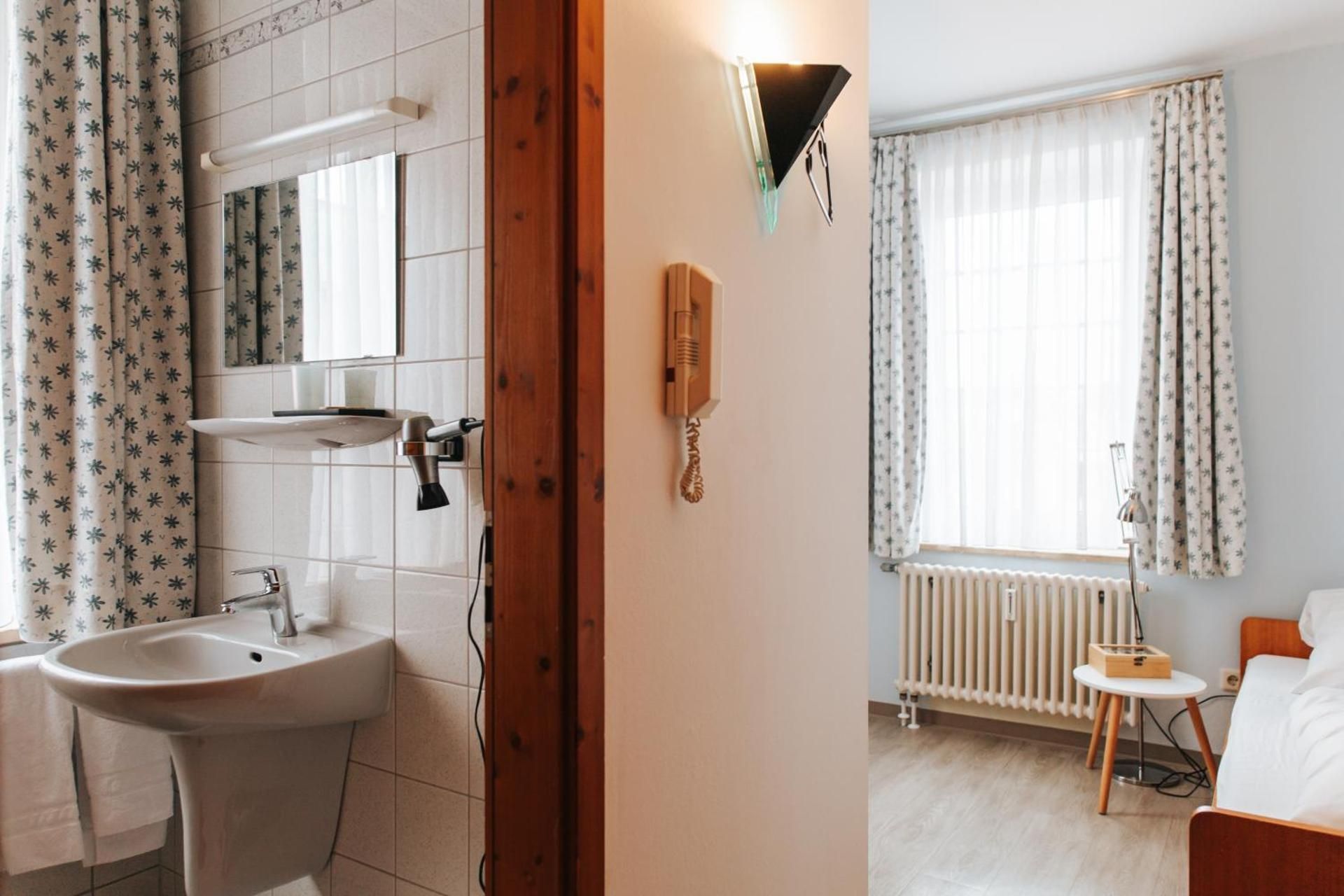 Single Room with Private Bathroom