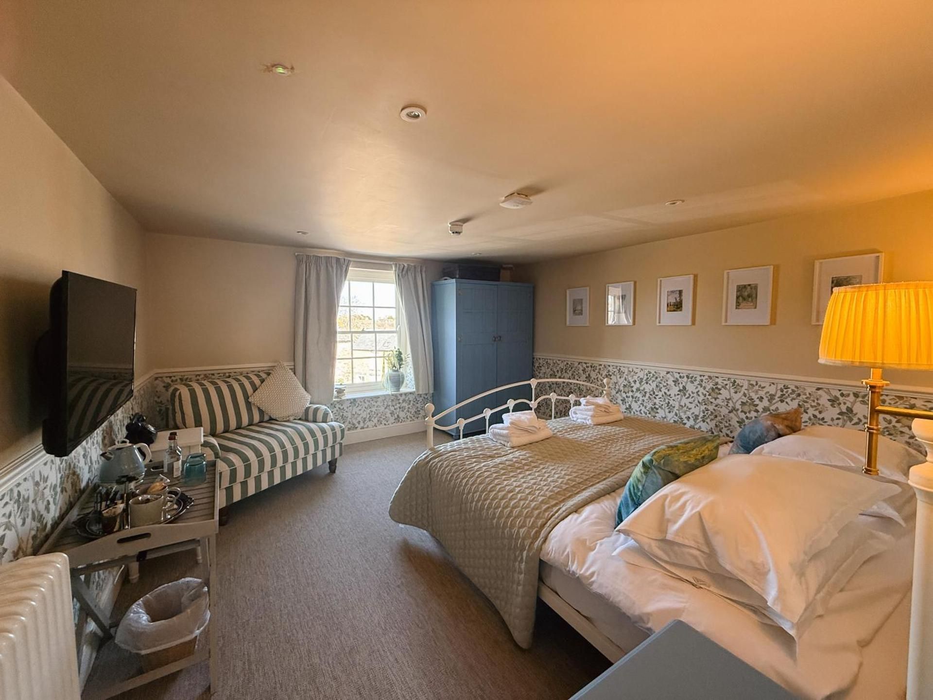 Deluxe Double Room with Bath