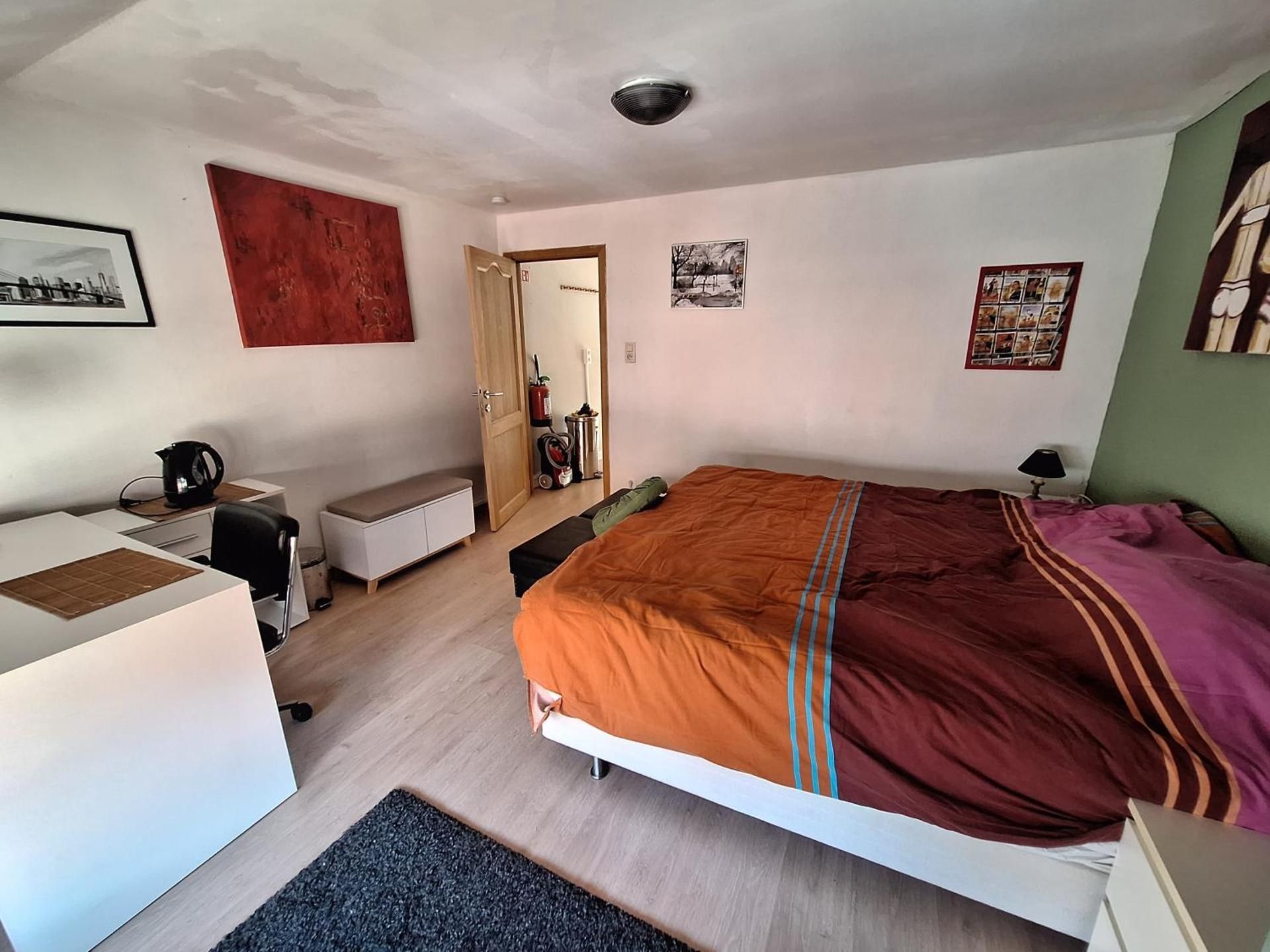 King Room