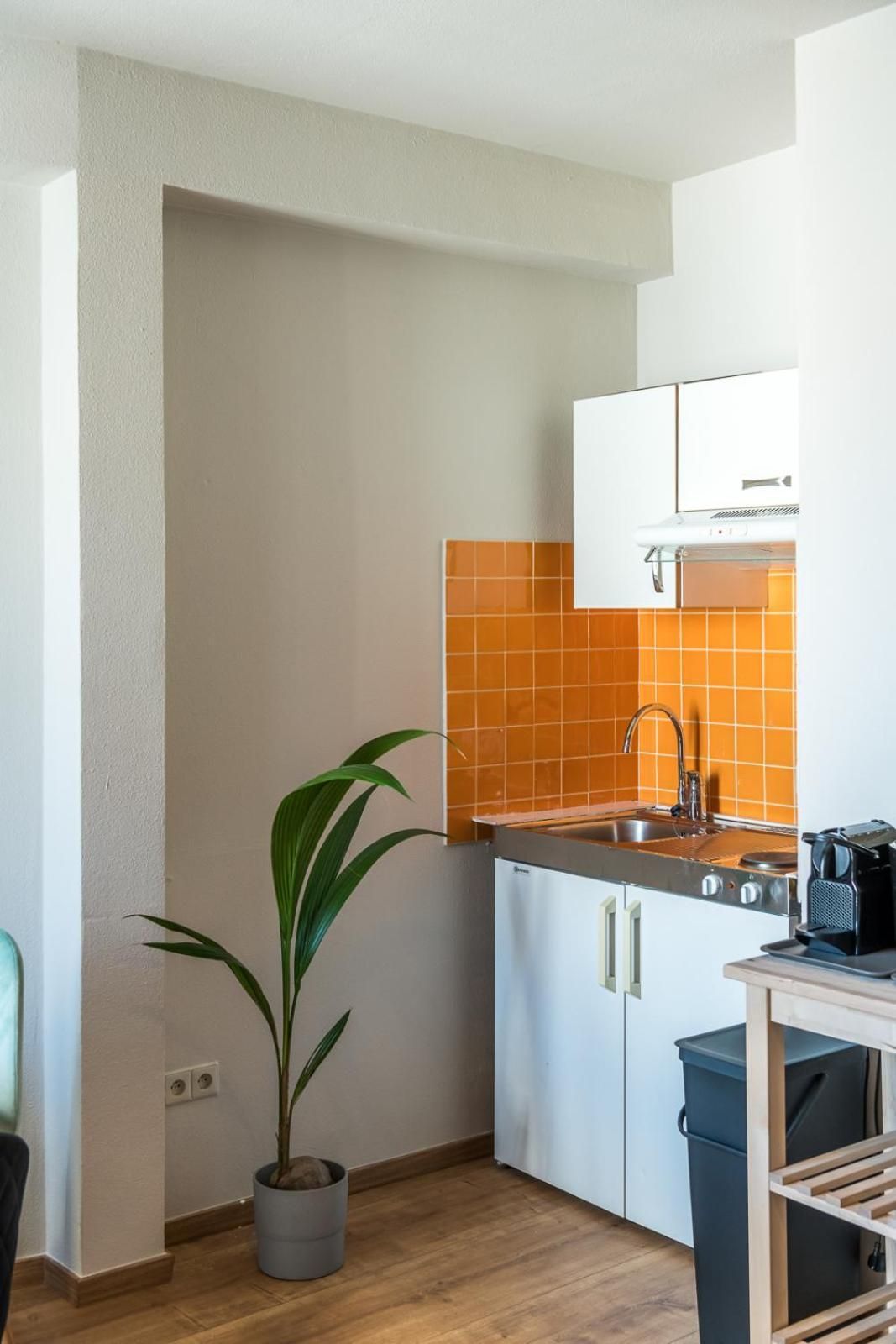 King Studio with Sofa Bed 6