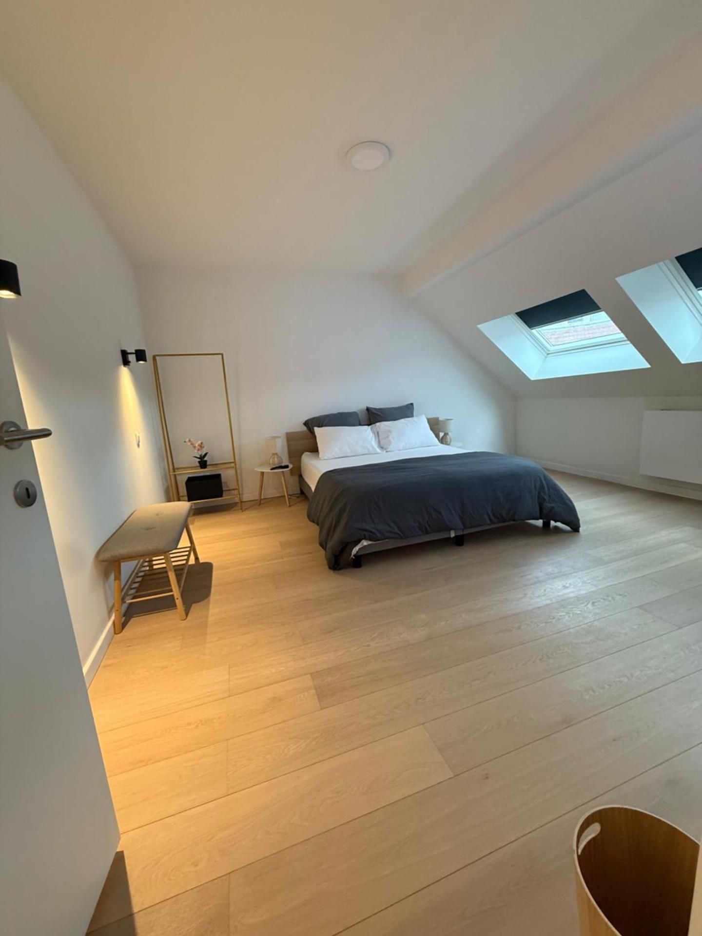 Standard Double Room with Shared Bathroom