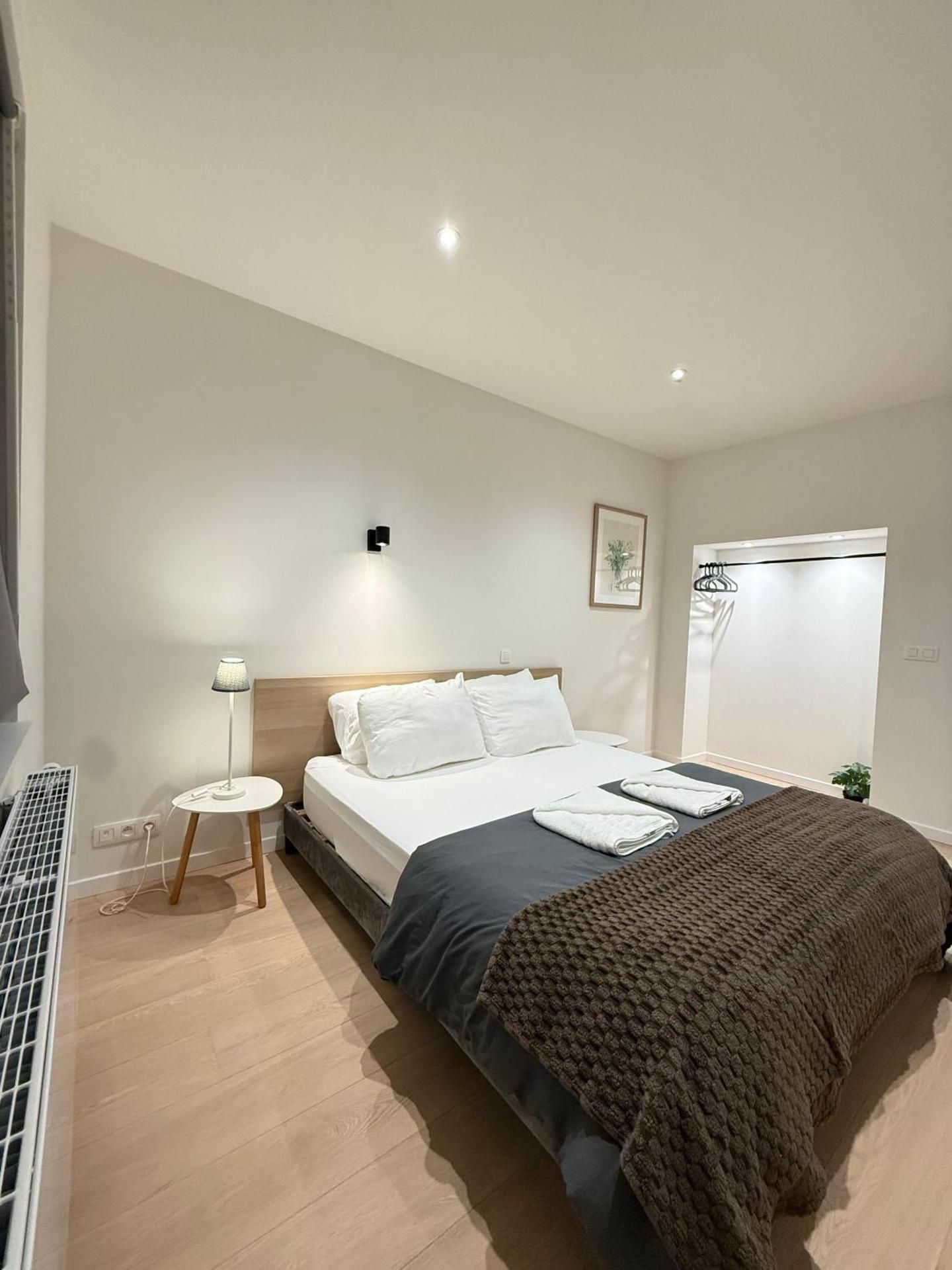 Double Room with Private External Bathroom