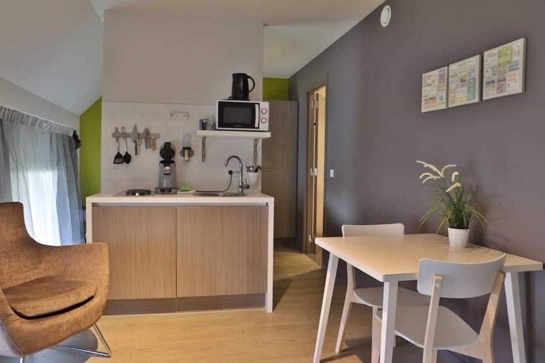 Junior Studio