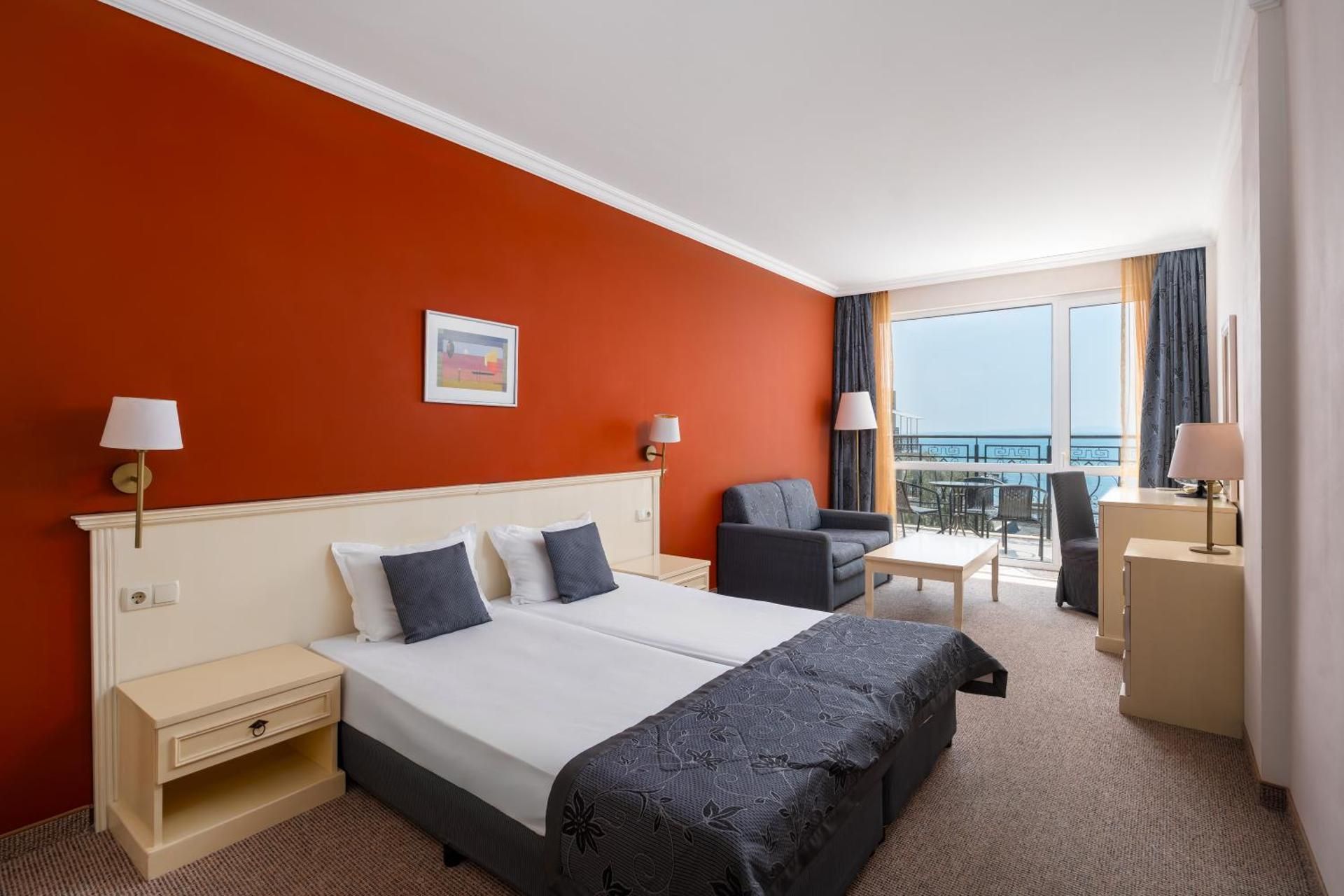 Classic Twin Sea View