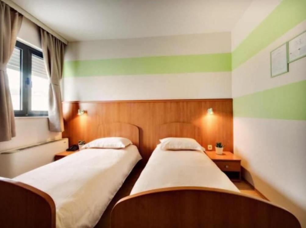 Double or Twin Room with Private Bathroom