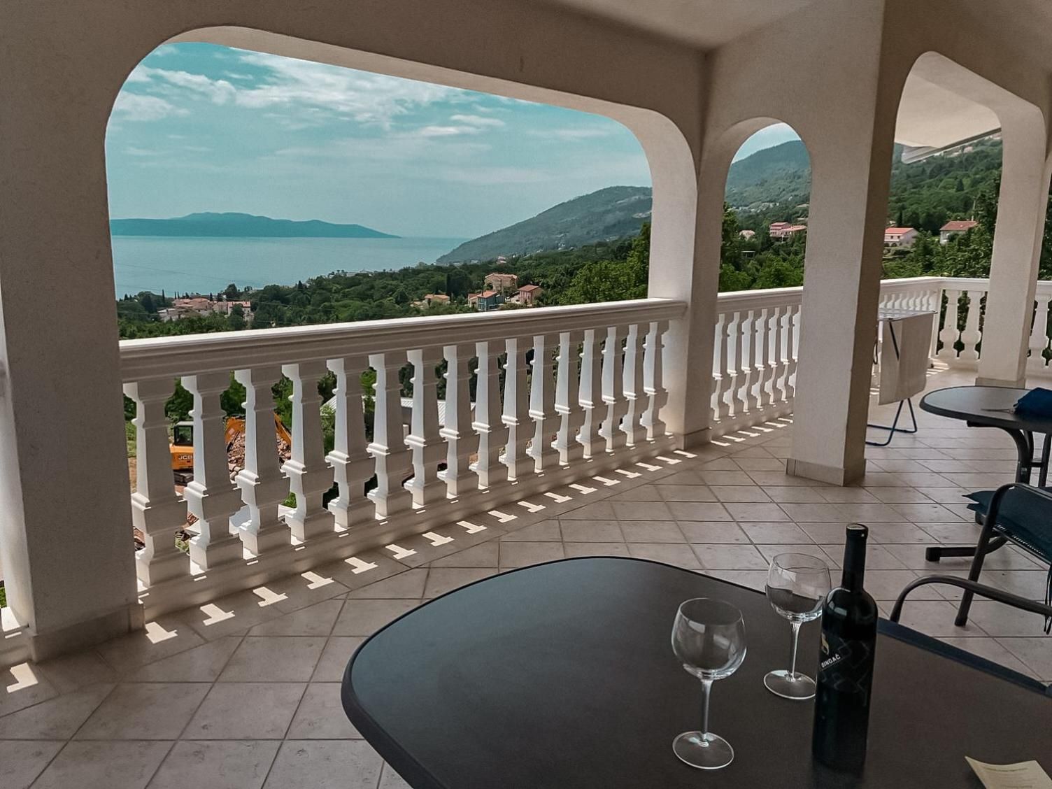 Apartment with Sea View