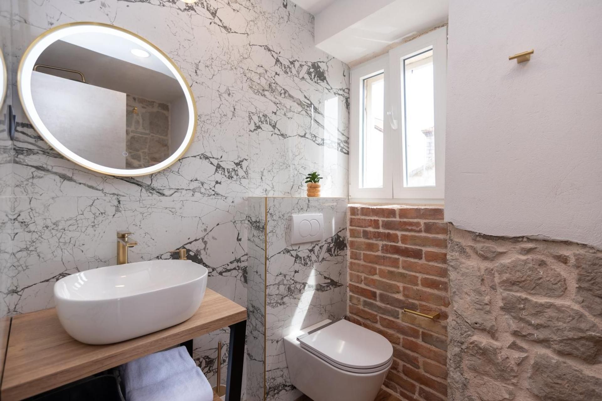 DaVue Heritage Luxury Rooms Double Room with Terrace 3