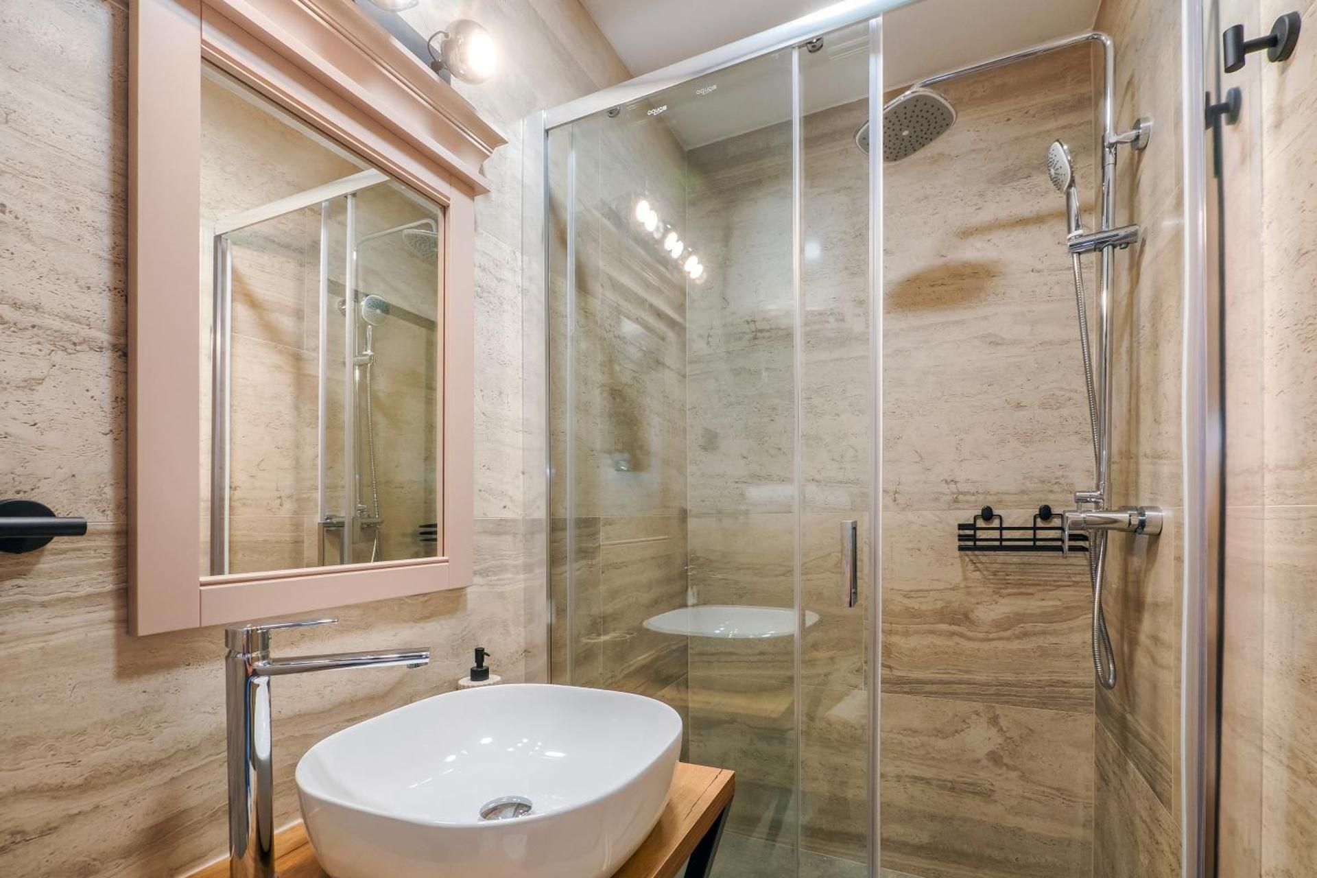 Central Pazar Rooms Deluxe Triple Room 3