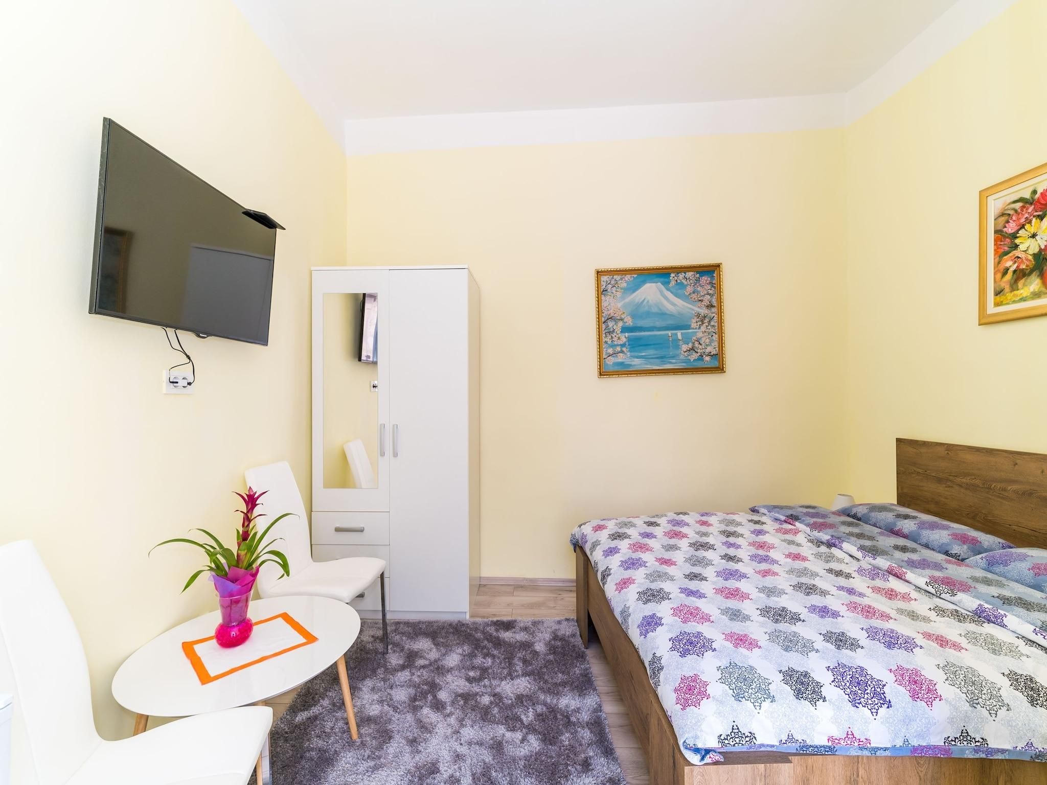 Rooms Katja Lara - Double Room Lara