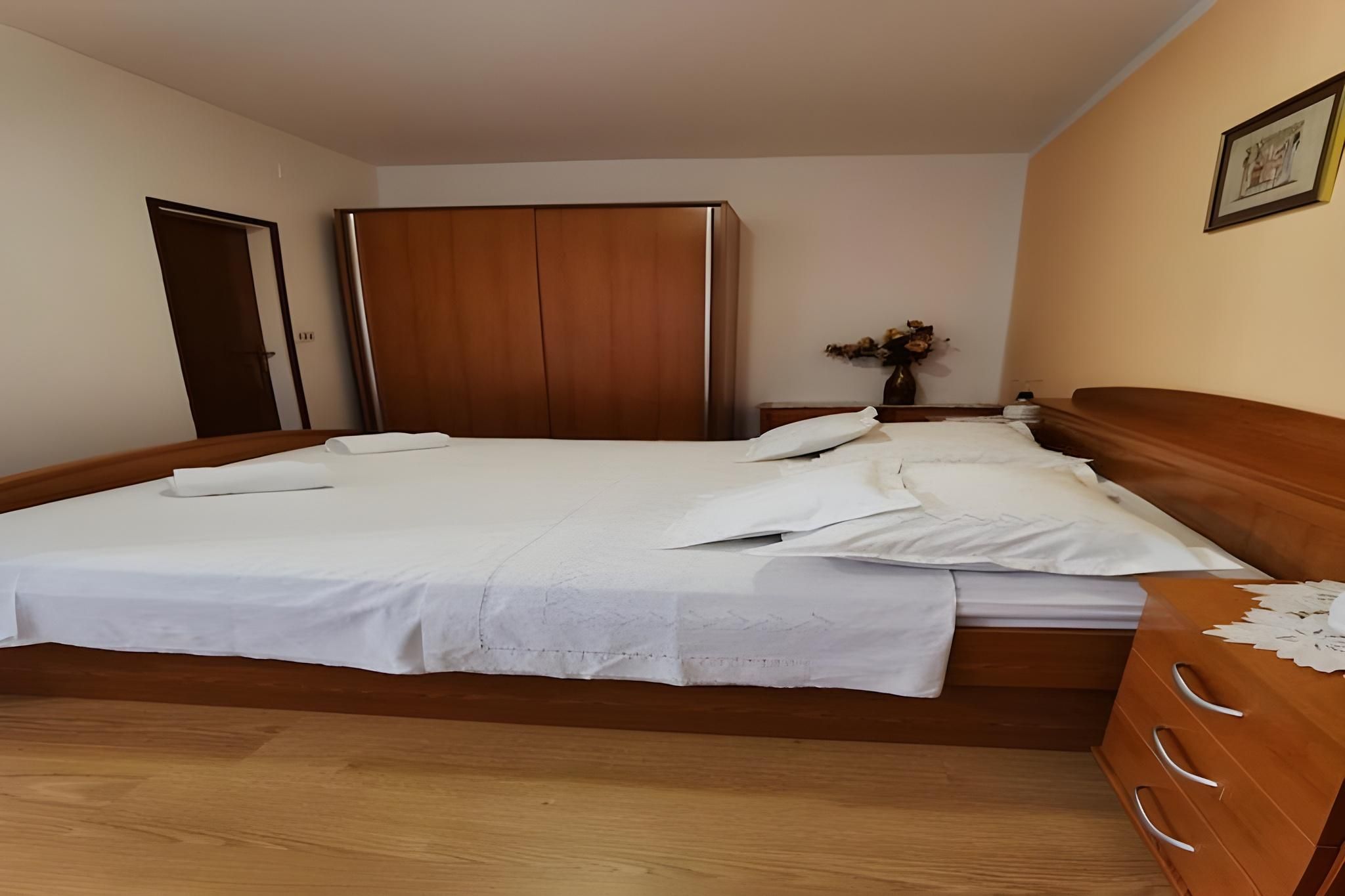 Apartment Tina - One Bedroom Apartment with Terrace