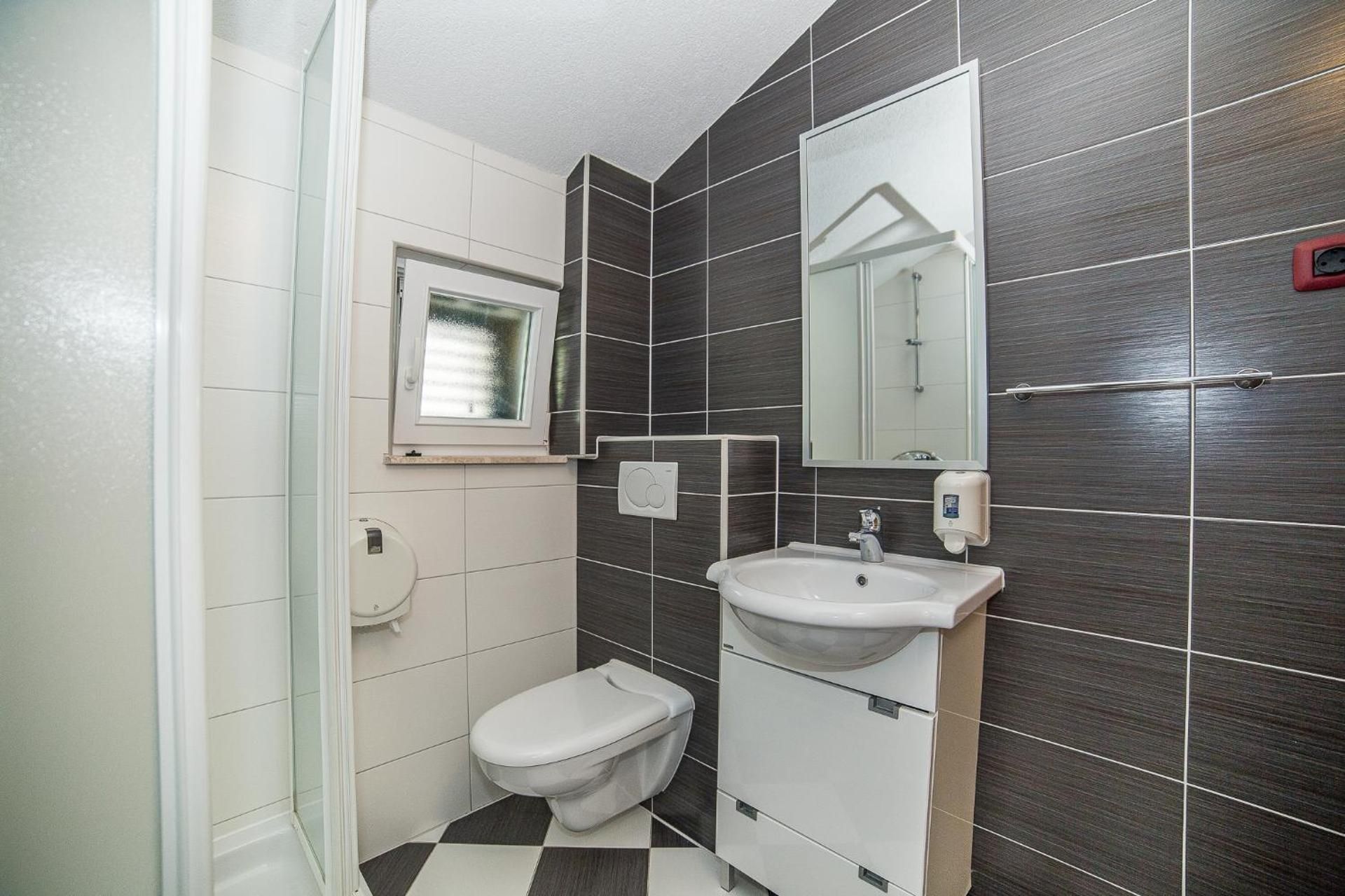 Villa Tucepi Beach Two-Bedroom Apartment 3