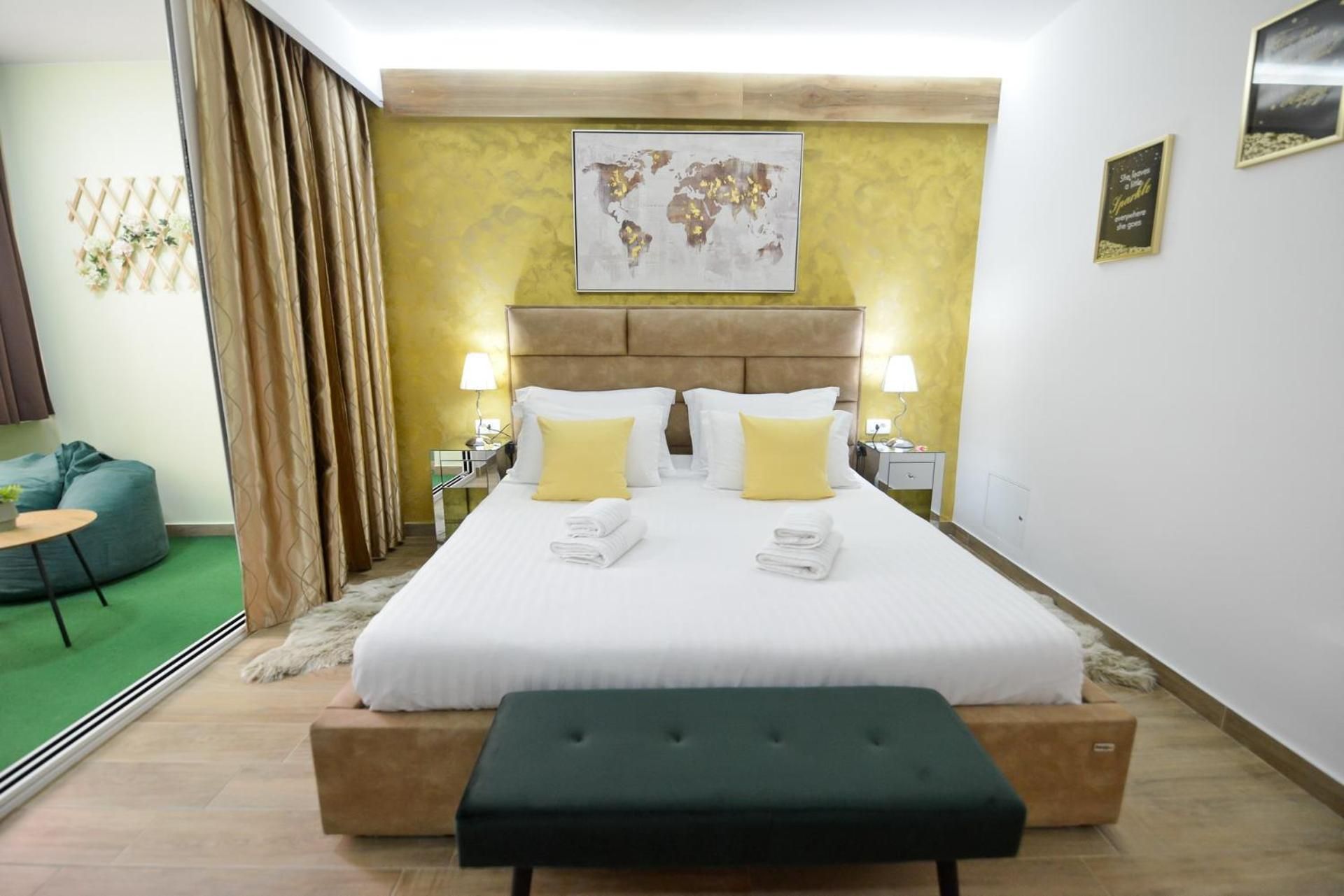 Superior King Room