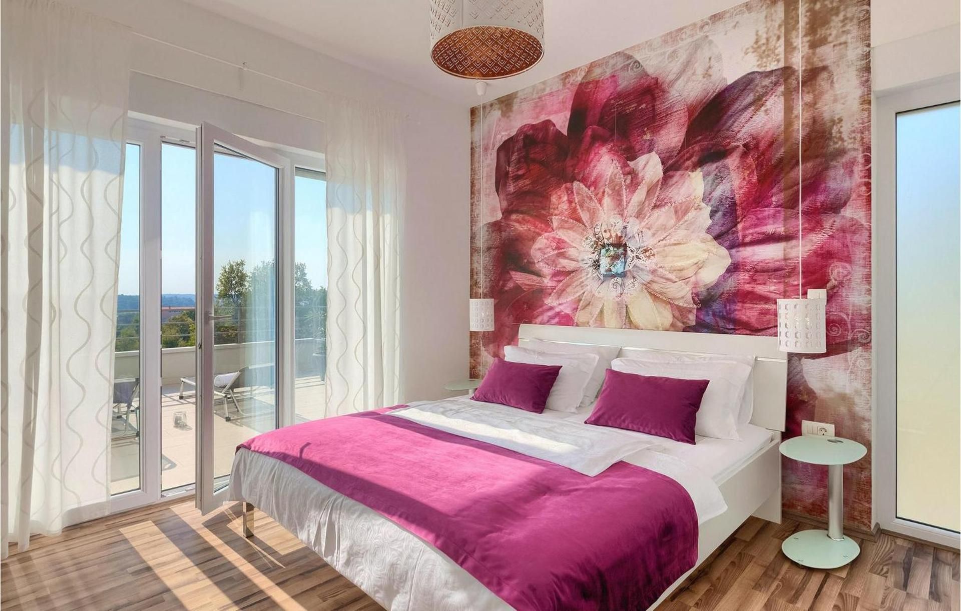 Five-Bedroom Holiday Home